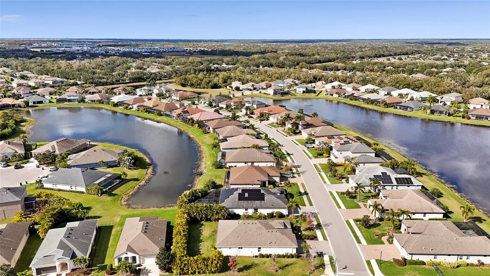 Image 77 of 82 For 609 Rosemary Circle