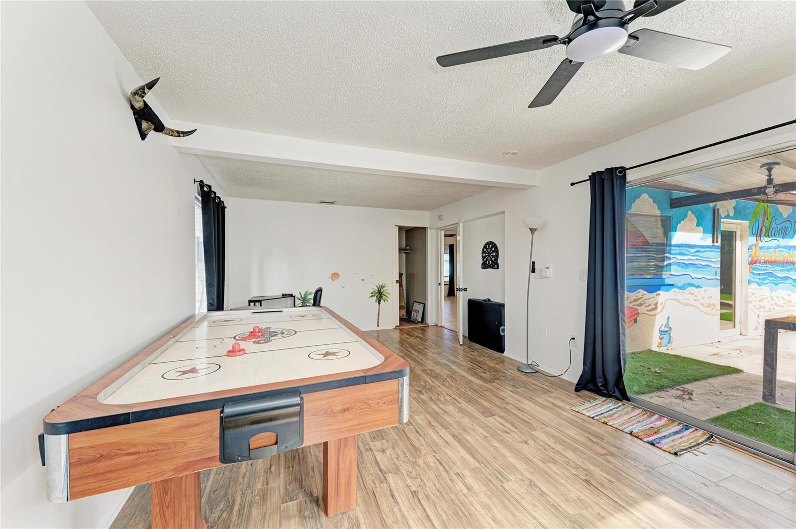 Image 31 of 37 For 3307 20th Avenue W