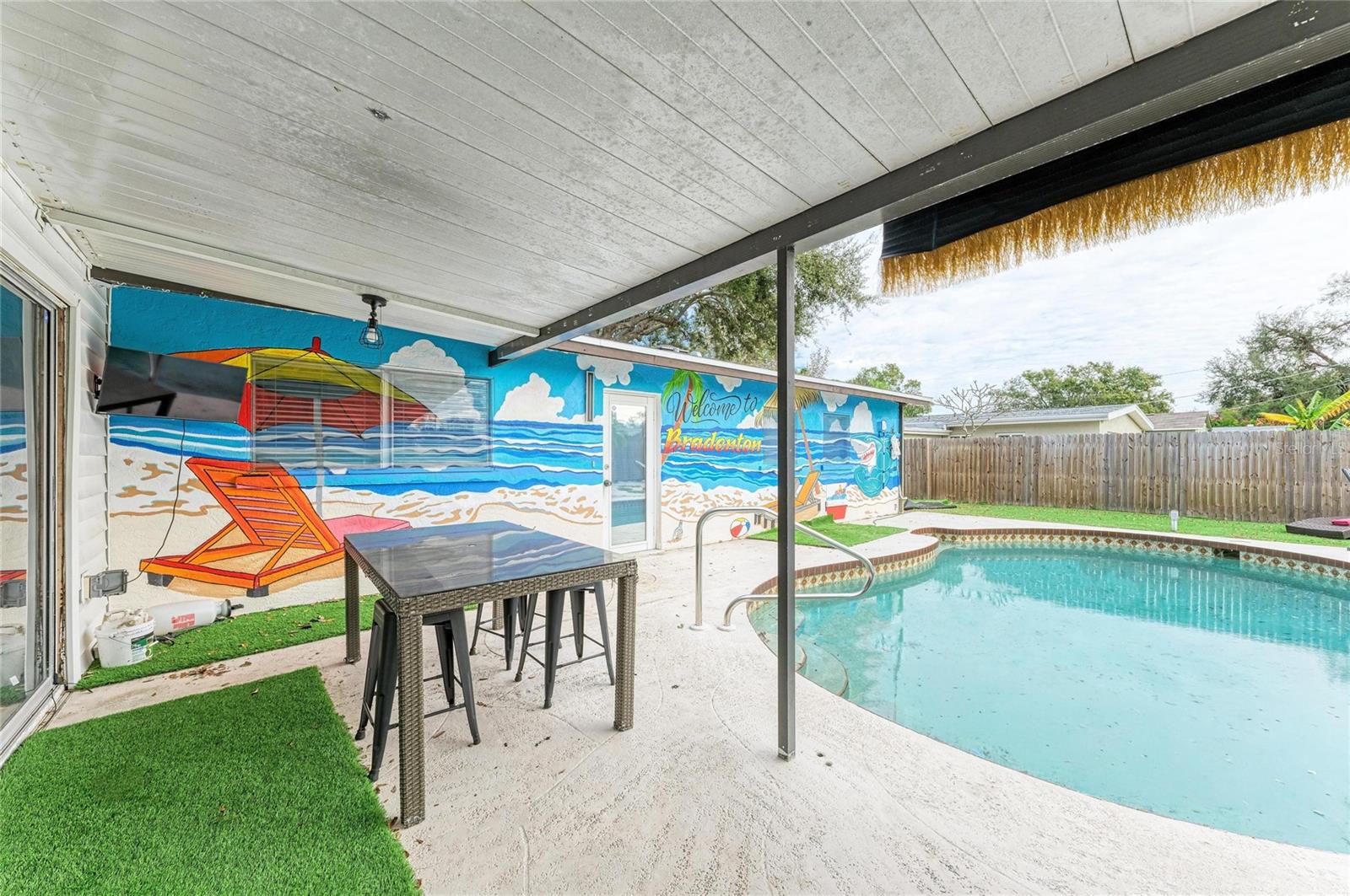 Image 32 of 37 For 3307 20th Avenue W