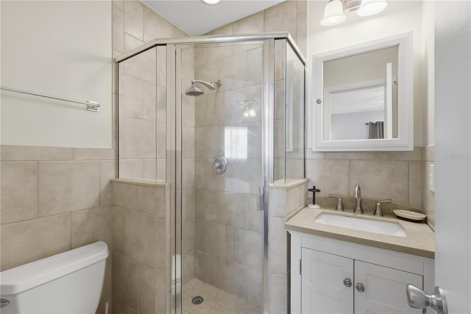 Image 14 of 41 For 117 Neptune Lane