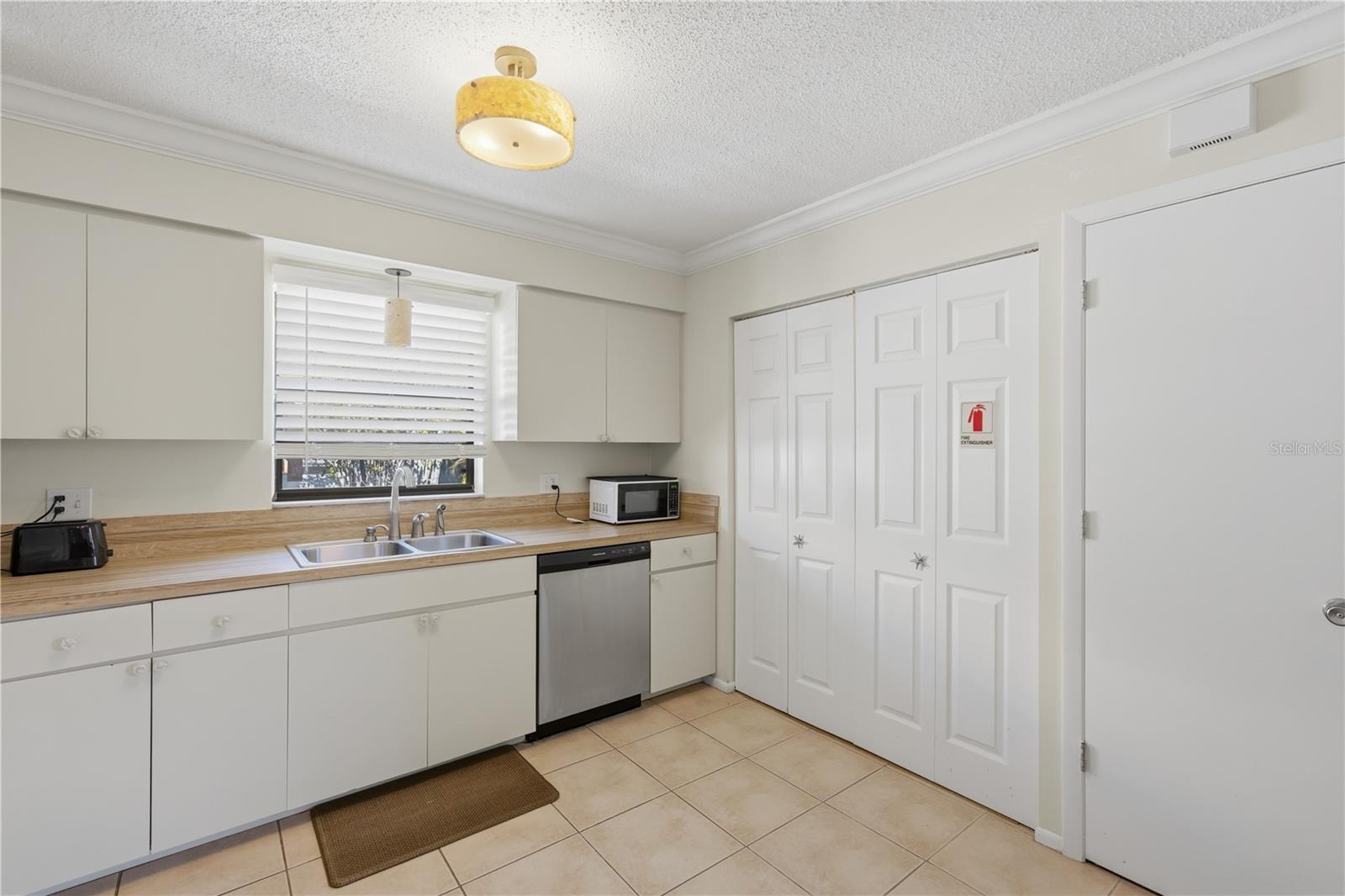 Image 24 of 41 For 117 Neptune Lane