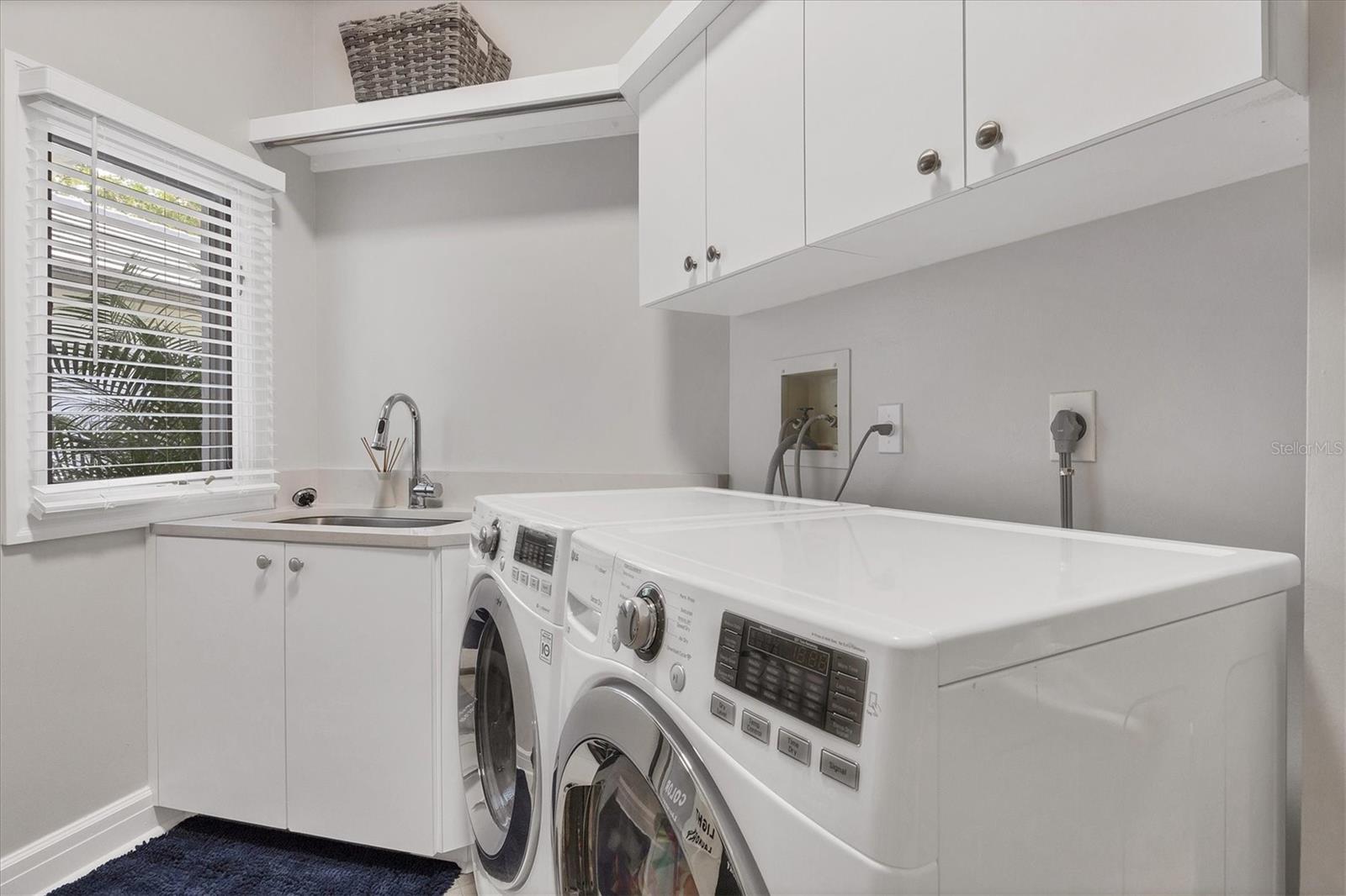 Image 39 of 75 For 3386 Charles Macdonald Drive