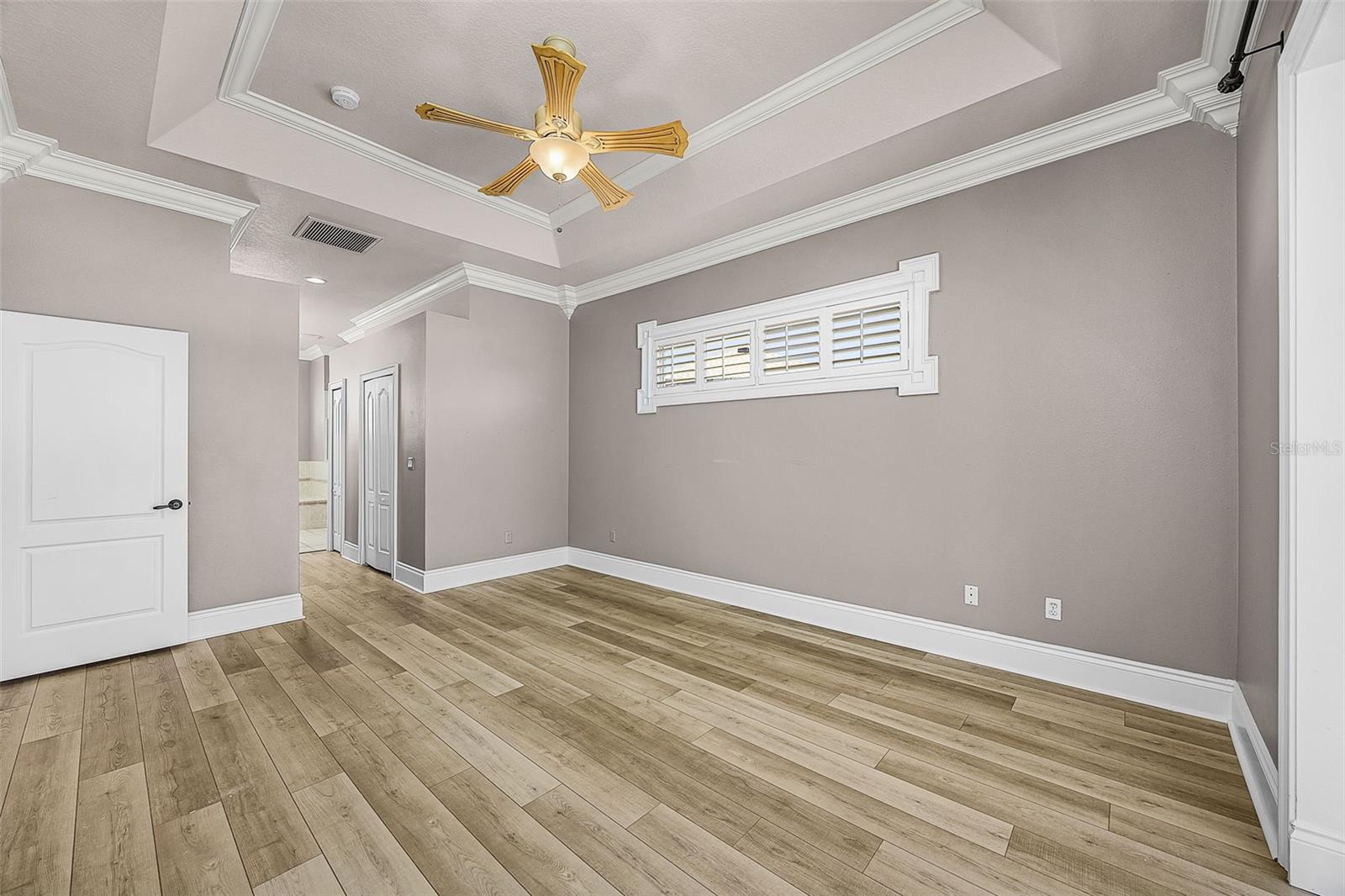 Listing photo id 24 for 2808 Duncan Tree Circle