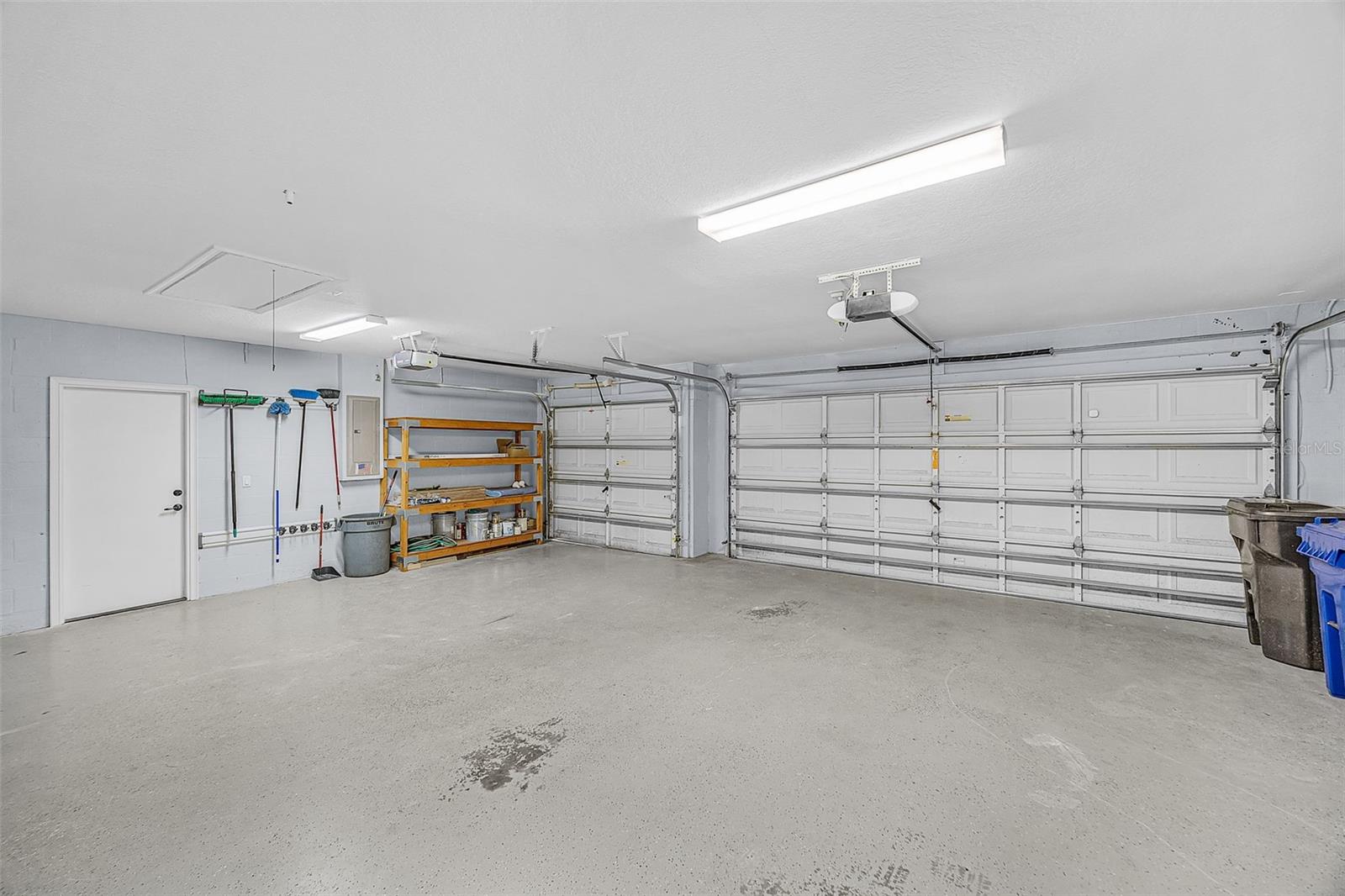 Listing photo id 49 for 2808 Duncan Tree Circle