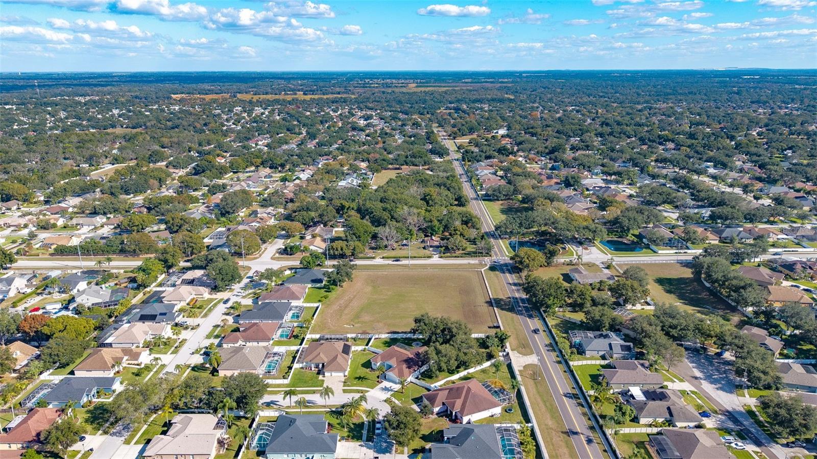 Listing photo id 56 for 2808 Duncan Tree Circle