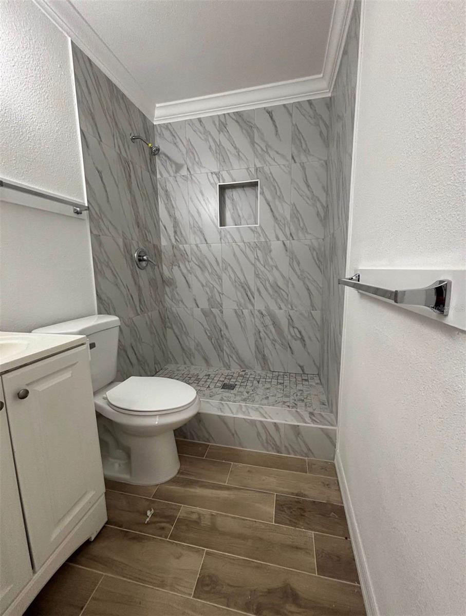 Image 15 of 16 For 3925 Mesa Avenue