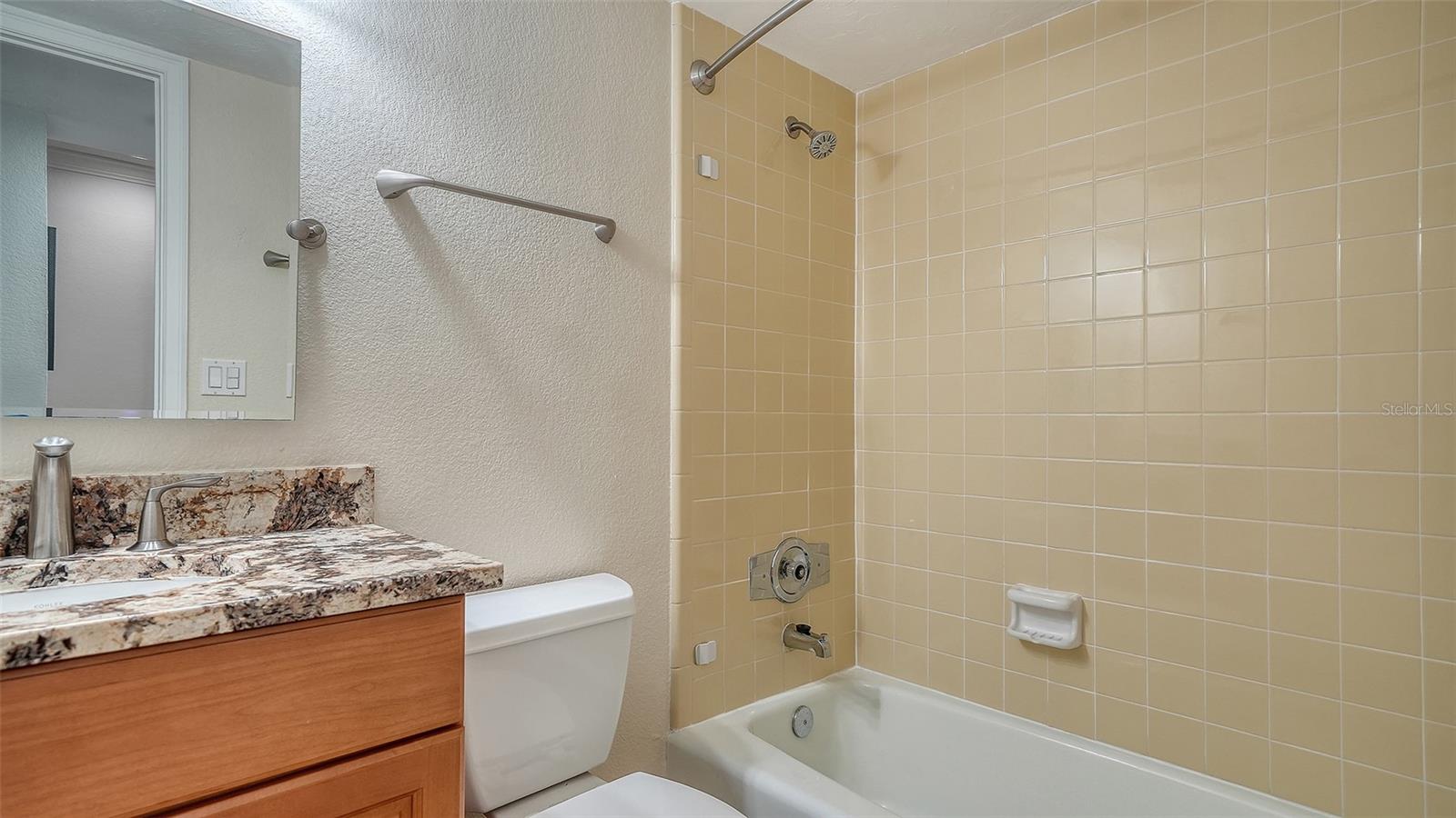 Image 21 of 40 For 1100 Imperial Drive 608