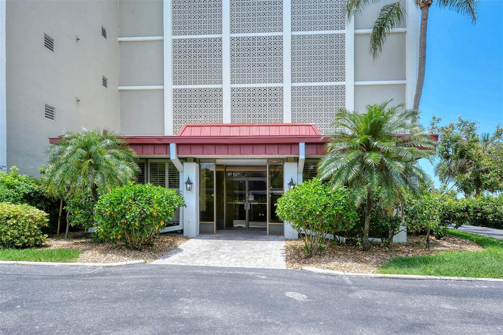 Image 25 of 40 For 1100 Imperial Drive 608