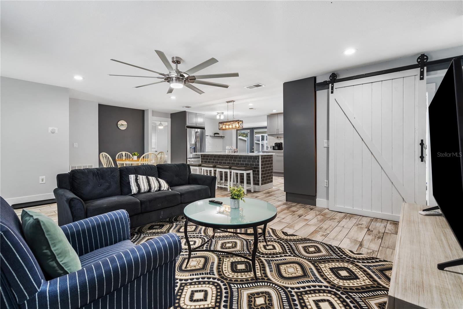 Image 11 of 45 For 1011 67th Avenue Drive W