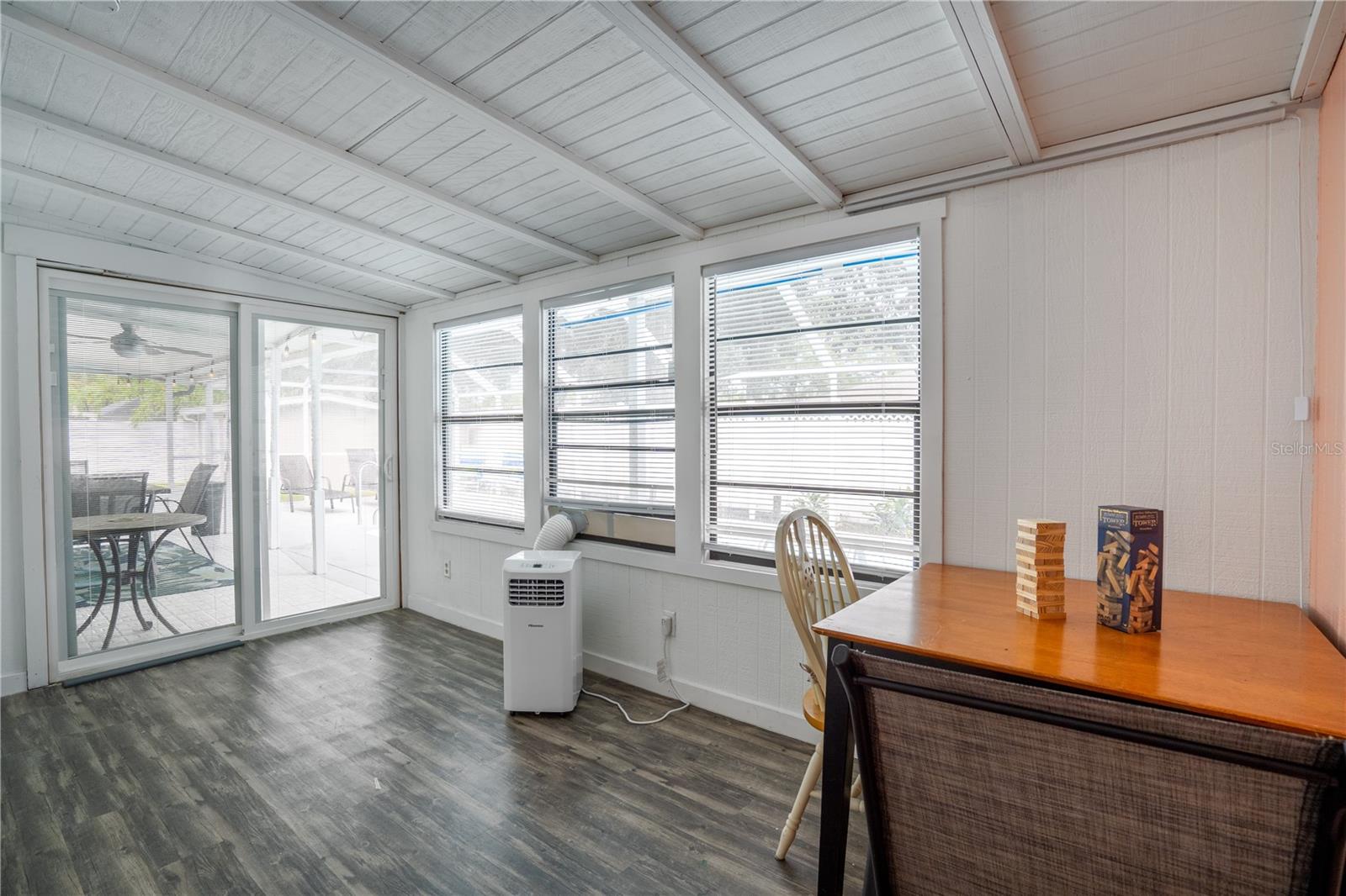 Image 37 of 45 For 1011 67th Avenue Drive W