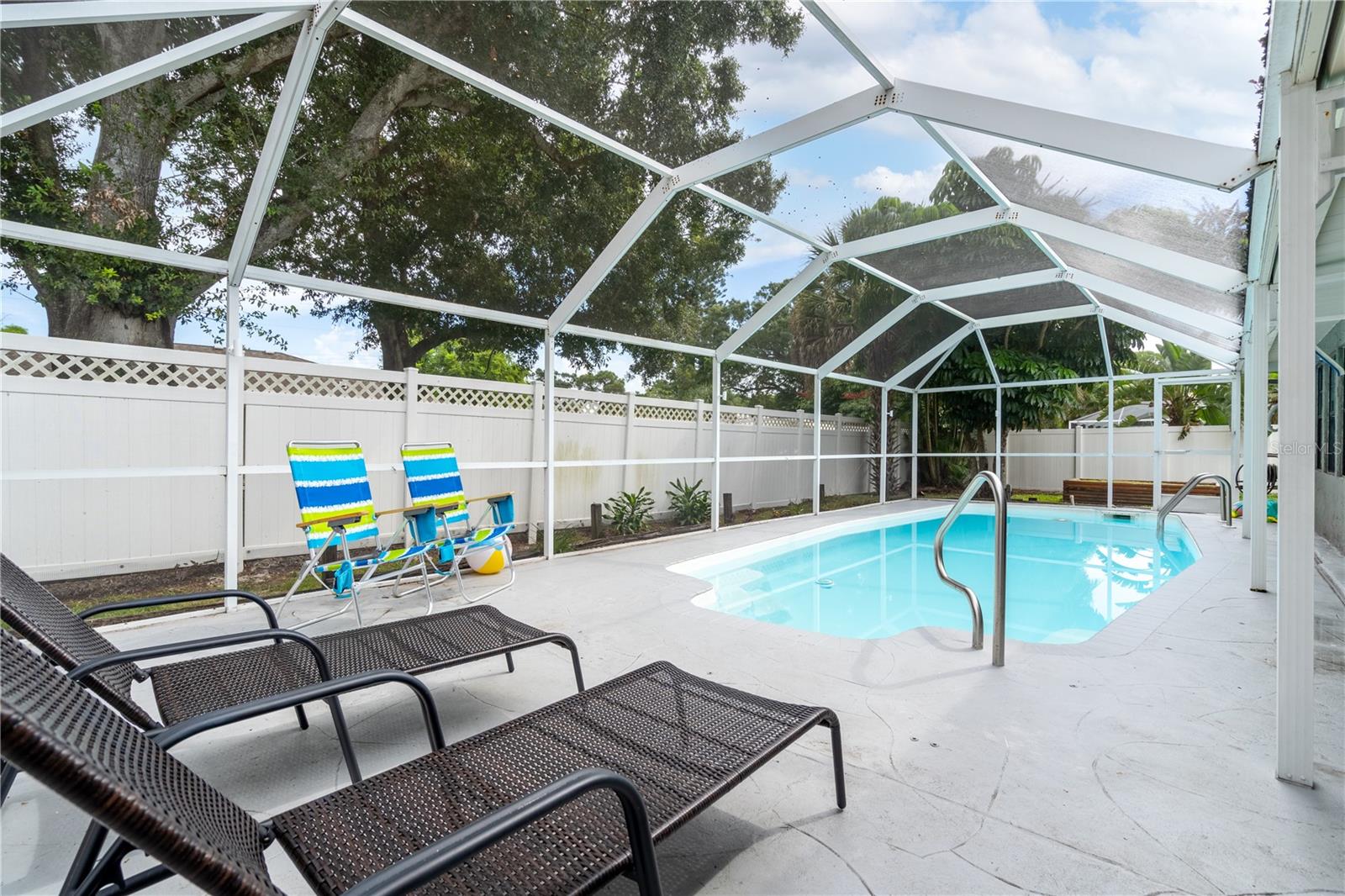 Image 40 of 45 For 1011 67th Avenue Drive W