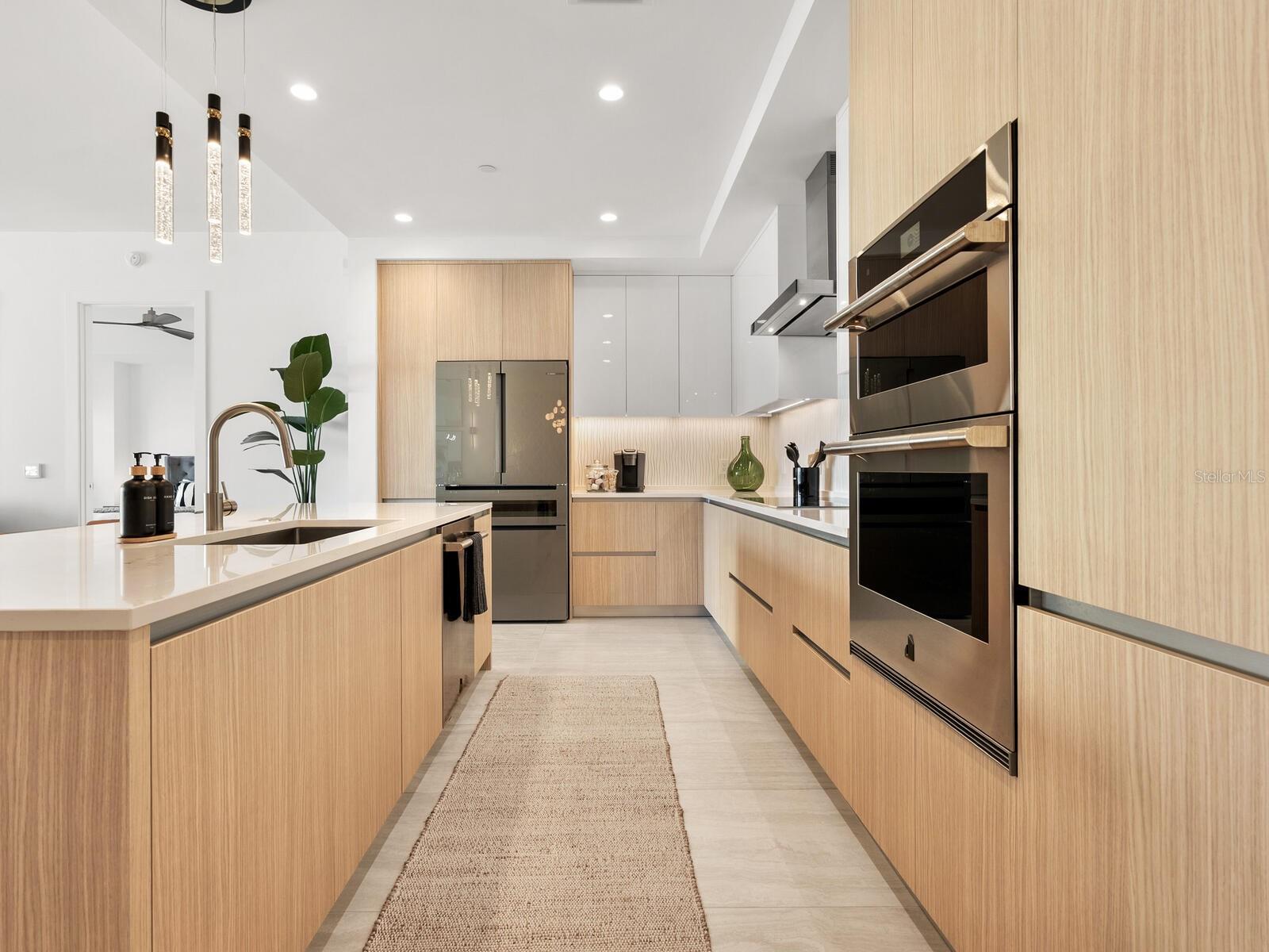 Image 12 of 78 For 301 Quay Commons  804