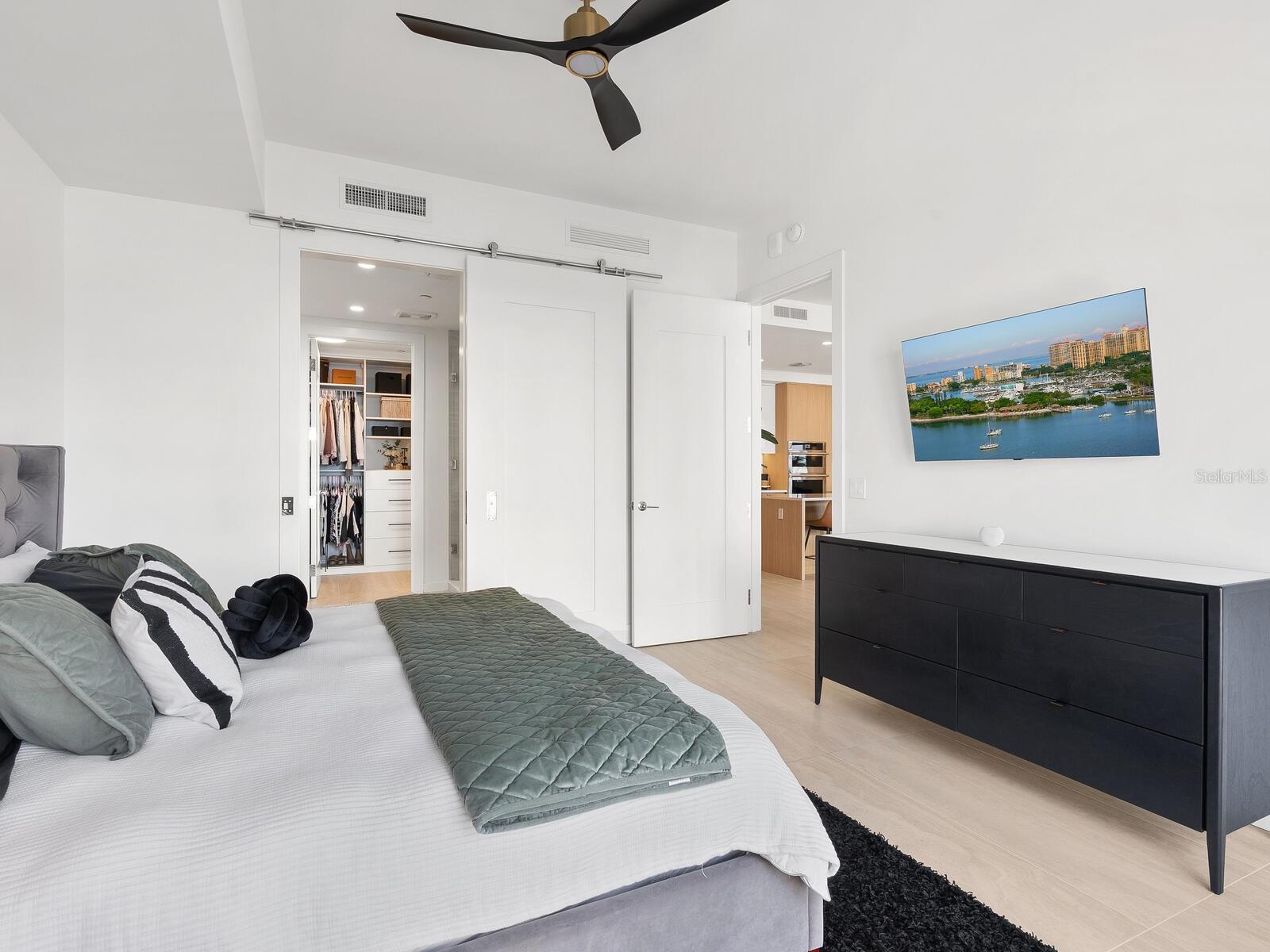 Image 31 of 78 For 301 Quay Commons  804