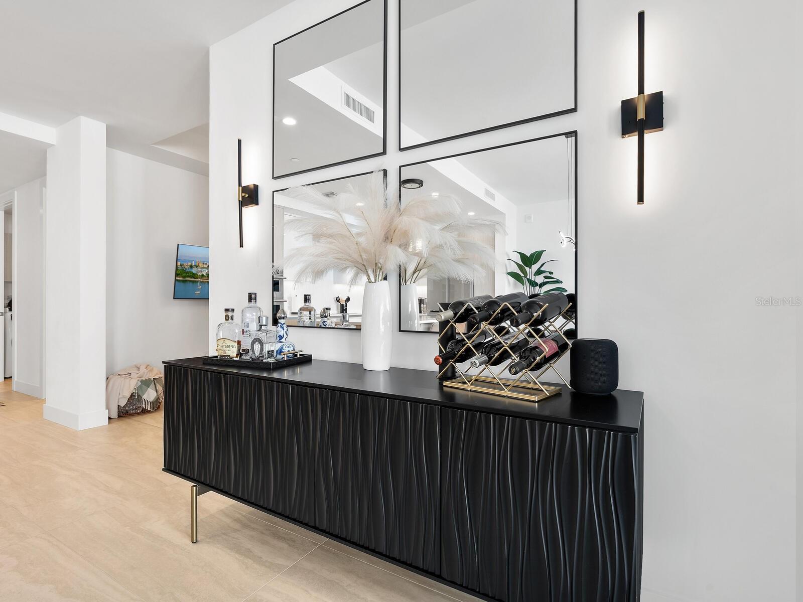 Image 8 of 78 For 301 Quay Commons  804