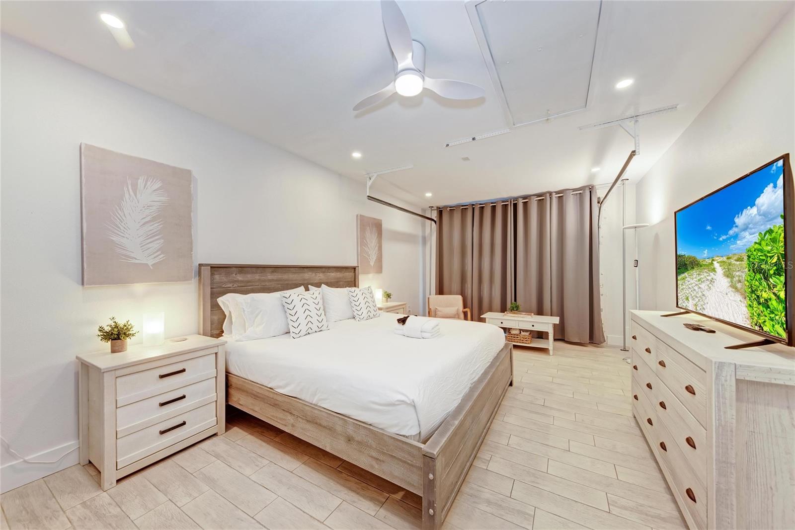 Image 27 of 51 For 57 Shore Drive