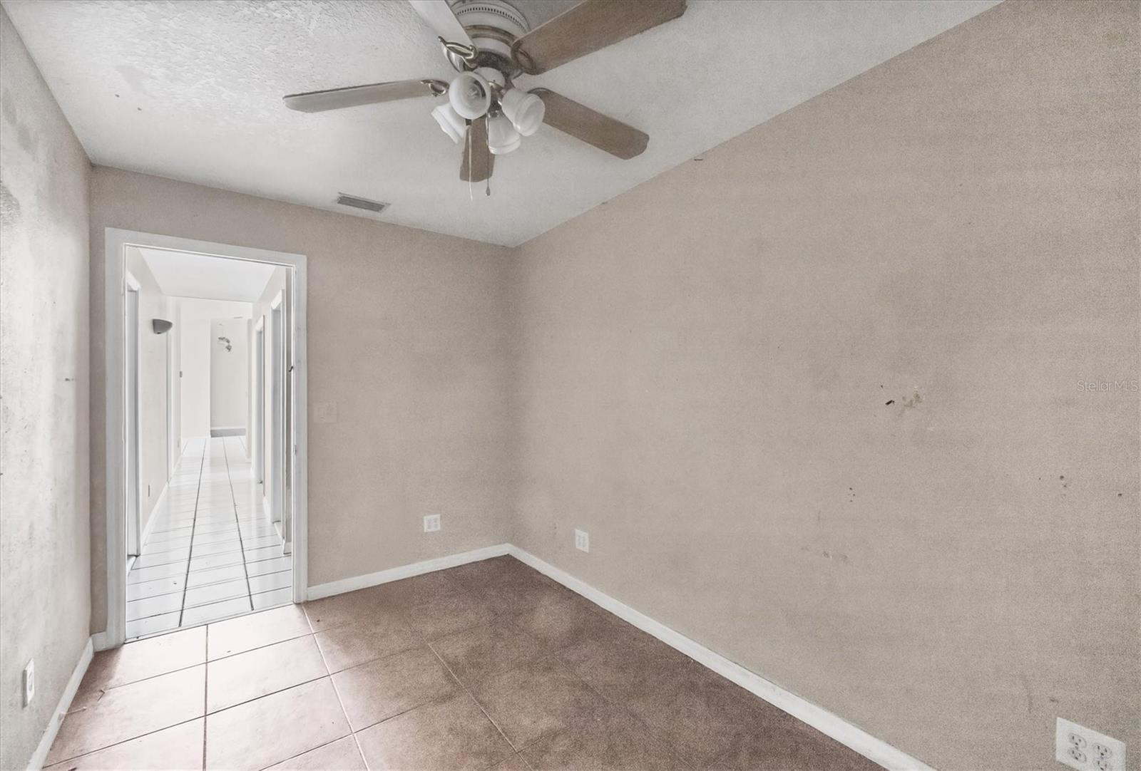 Image 17 of 36 For 2540 Carmine Road