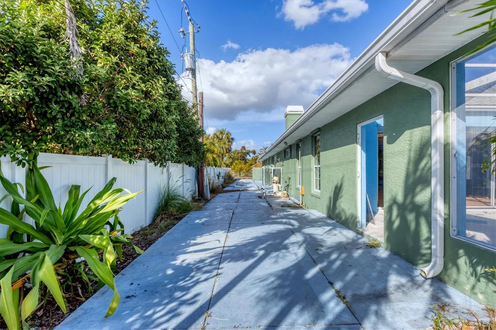 Image 33 of 36 For 2540 Carmine Road