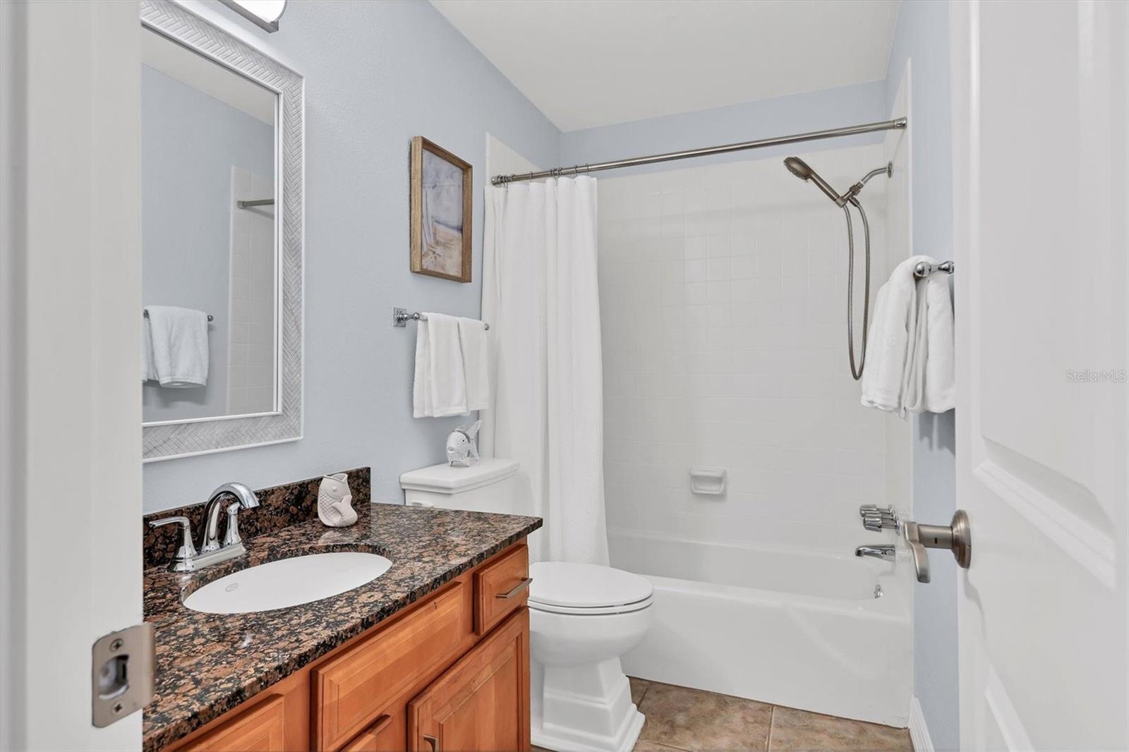 Image 29 of 34 For 3350 Osprey Avenue 211a