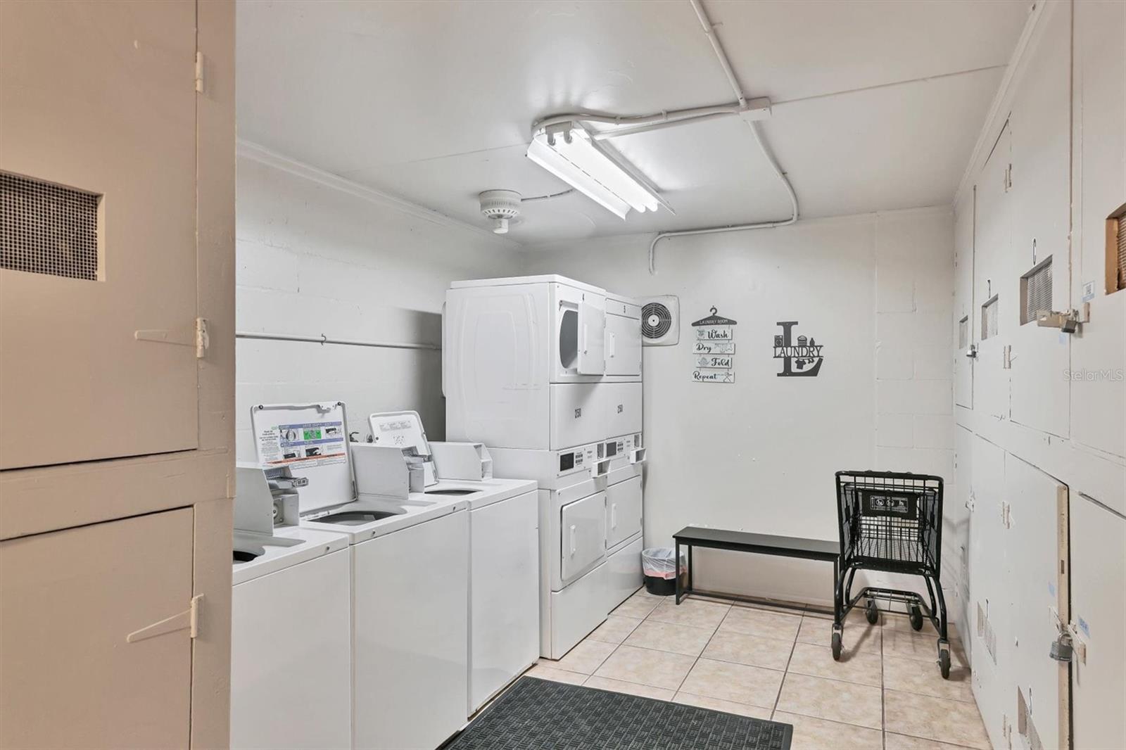 Image 30 of 34 For 3350 Osprey Avenue 211a