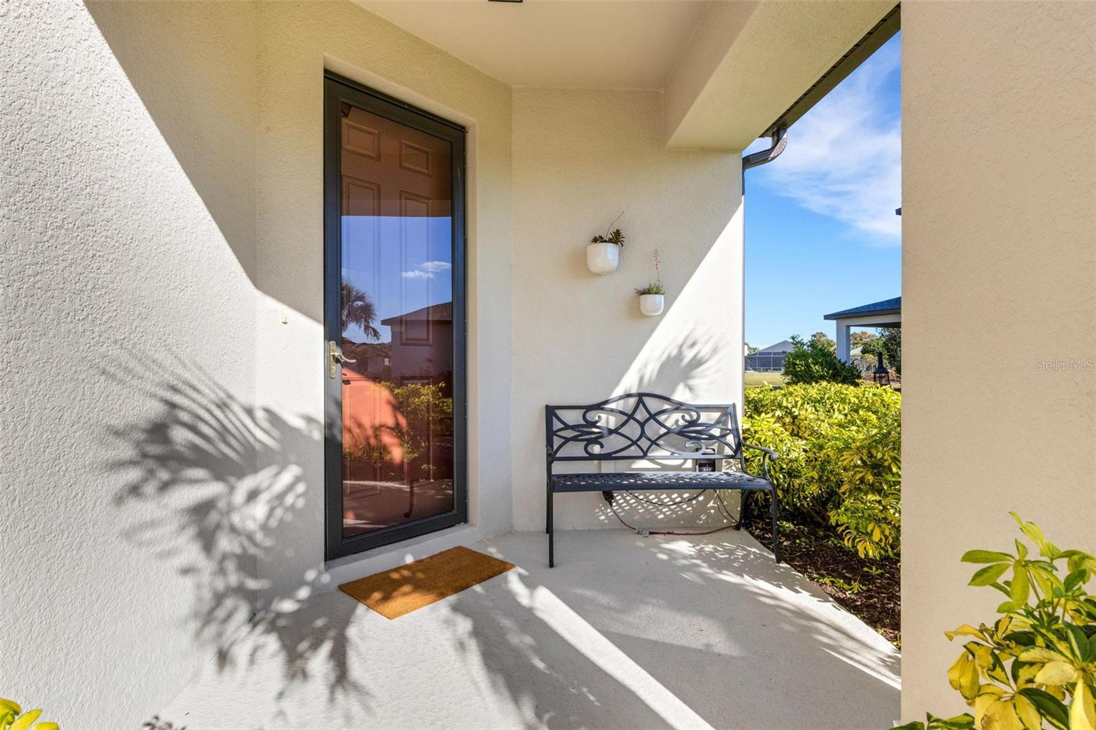 Image 4 of 65 For 5579 Summit Glen