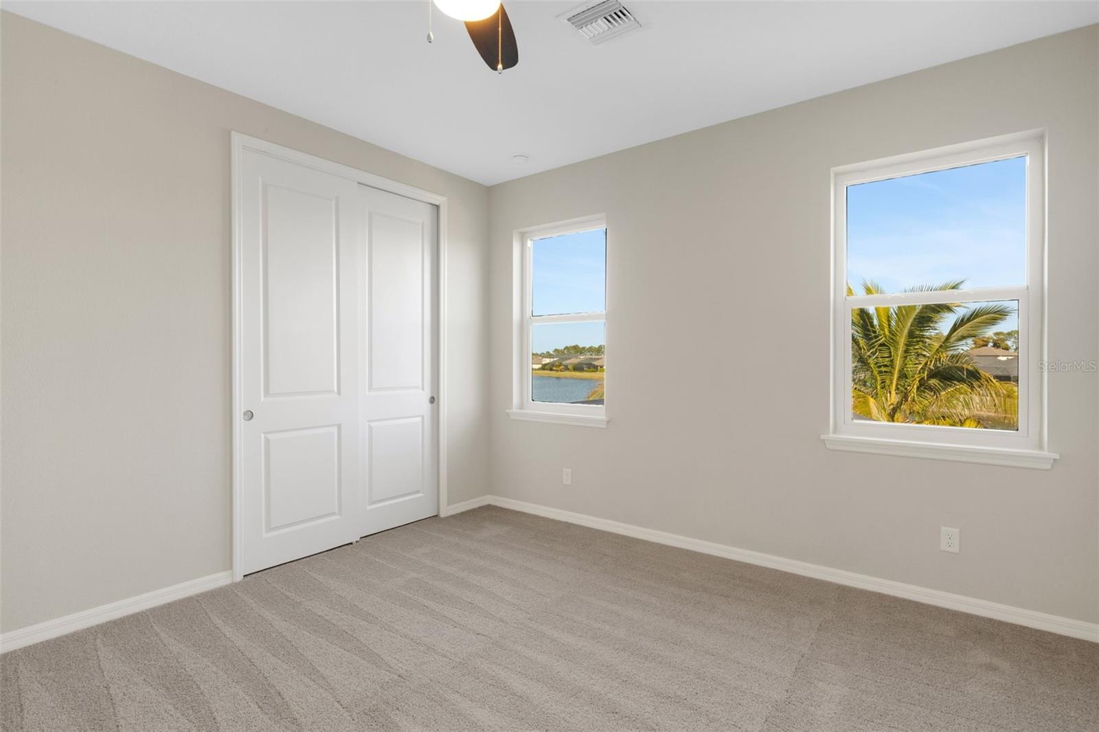 Image 52 of 65 For 5579 Summit Glen