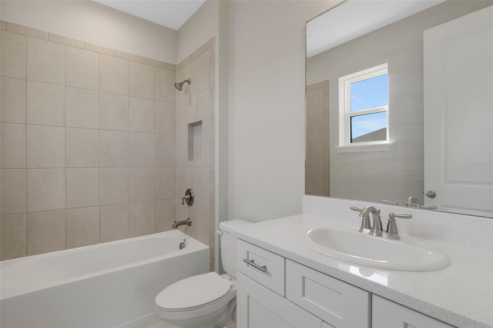 Image 53 of 65 For 5579 Summit Glen