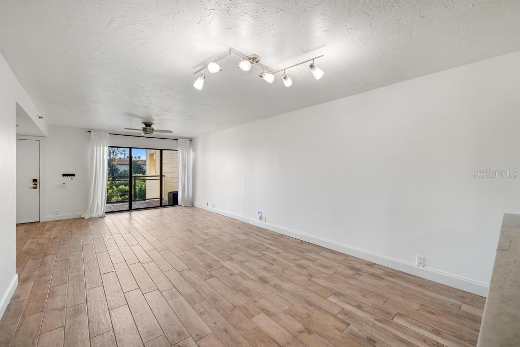 Image 18 of 64 For 1740 Alderman Street 12