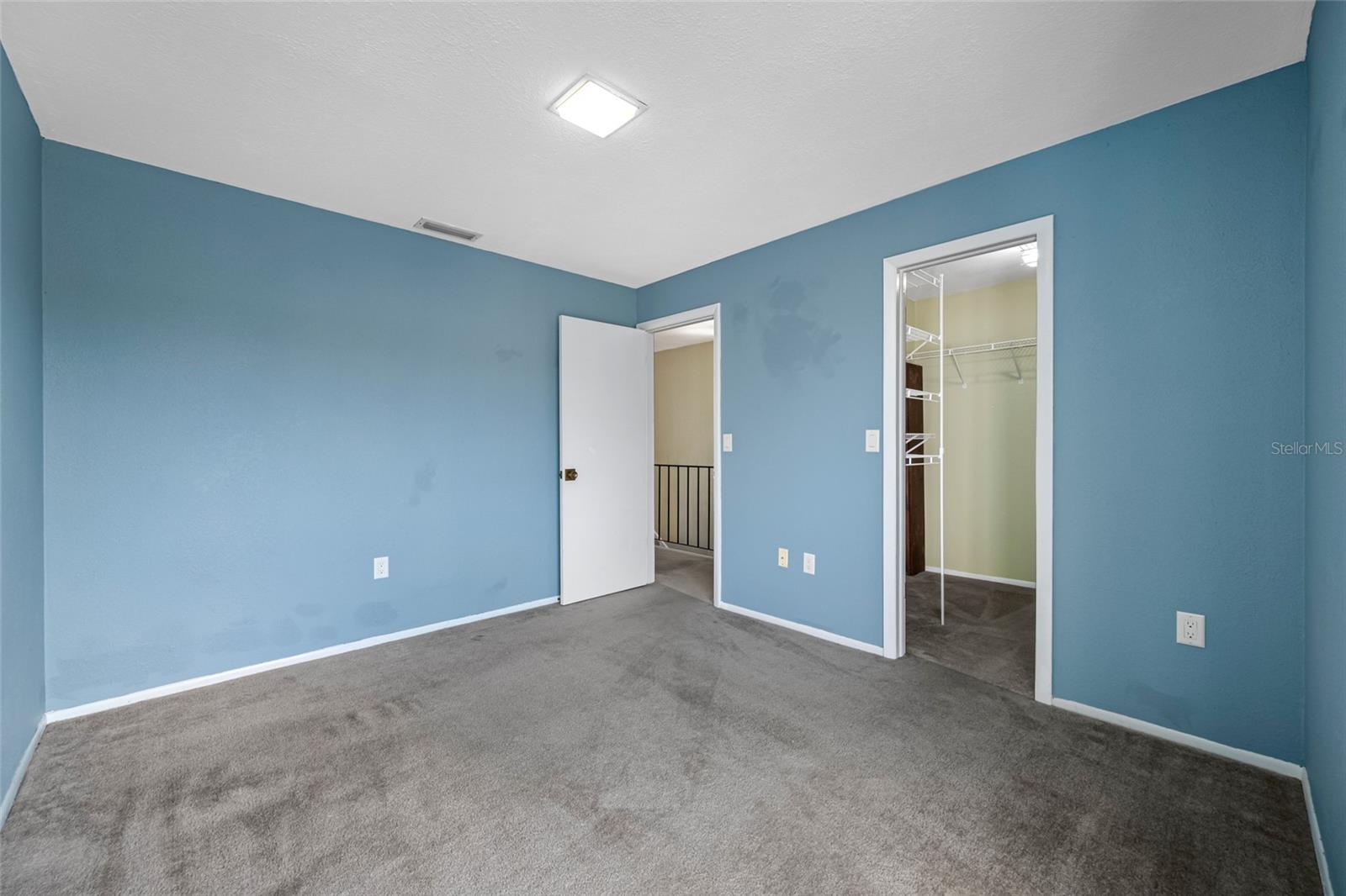 Image 49 of 70 For 140 Michaels Circle