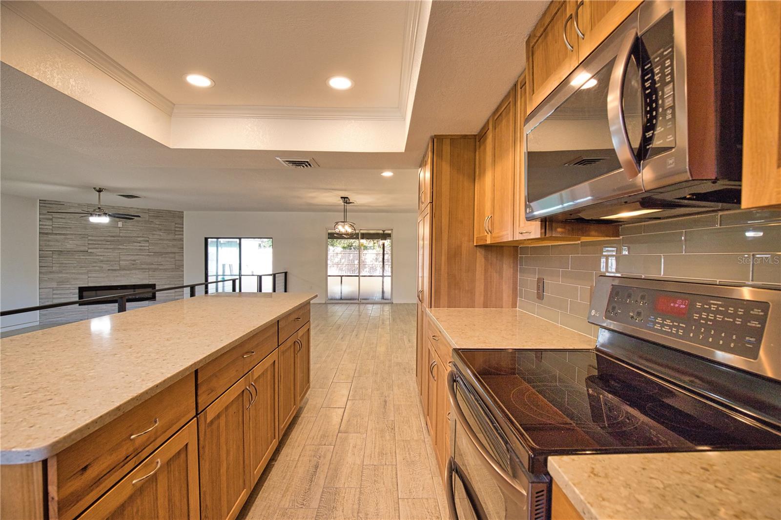 Image 16 of 39 For 651 Percheron Circle