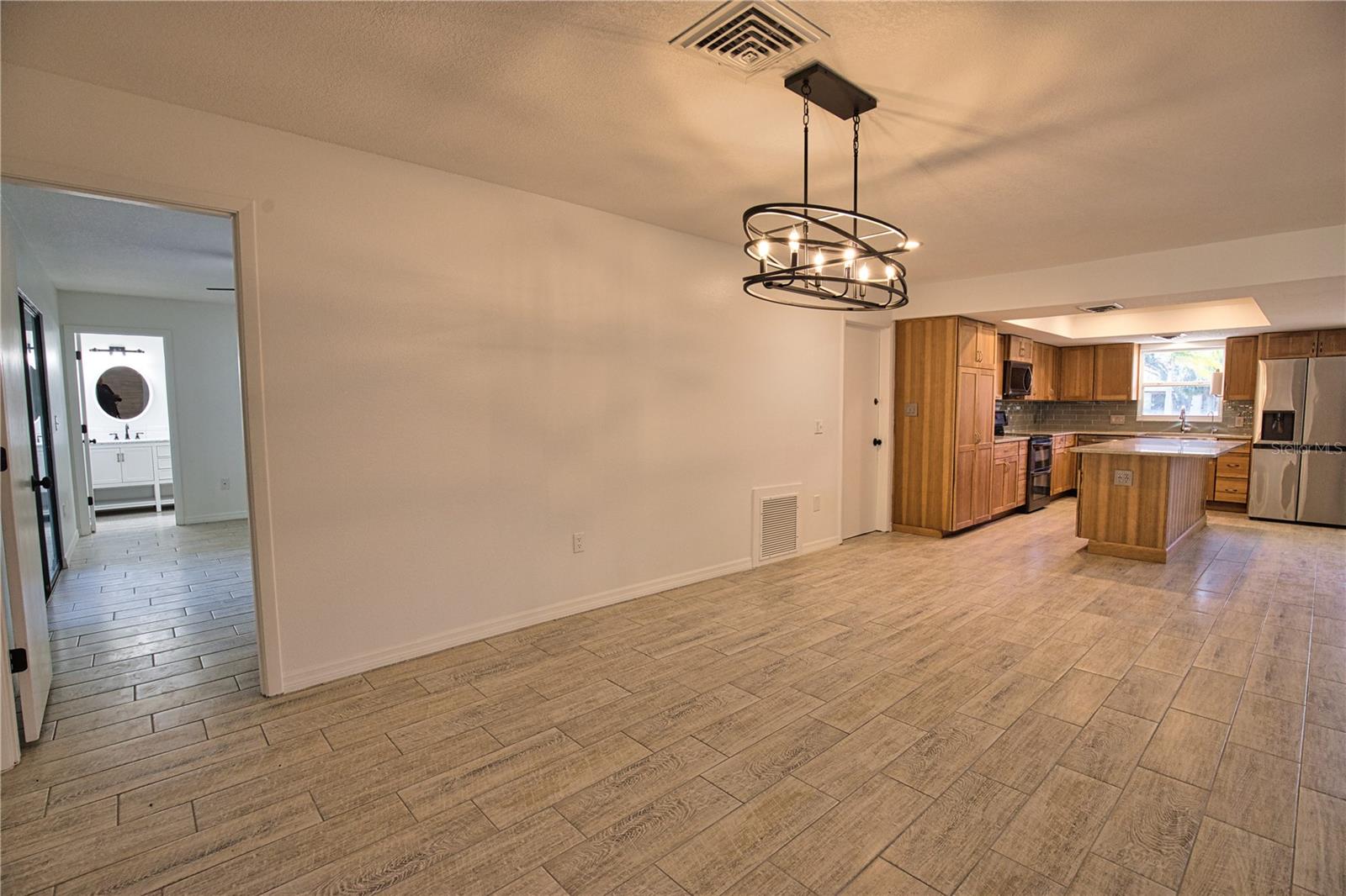 Image 21 of 39 For 651 Percheron Circle