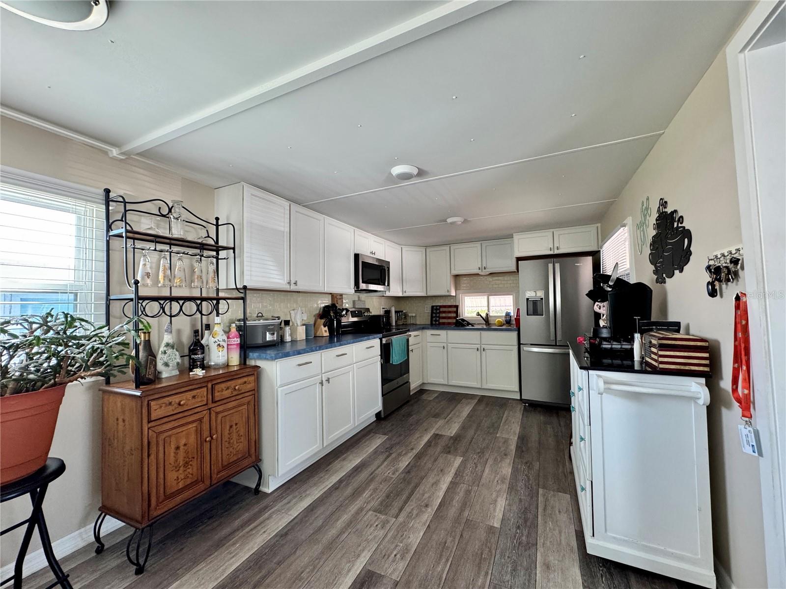 Image 9 of 45 For 6519 Texas Street