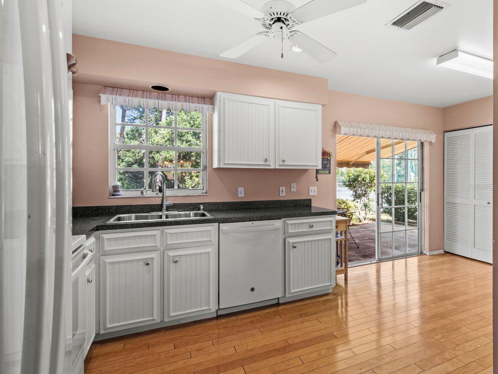 Image 16 of 46 For 5704 34th Court W