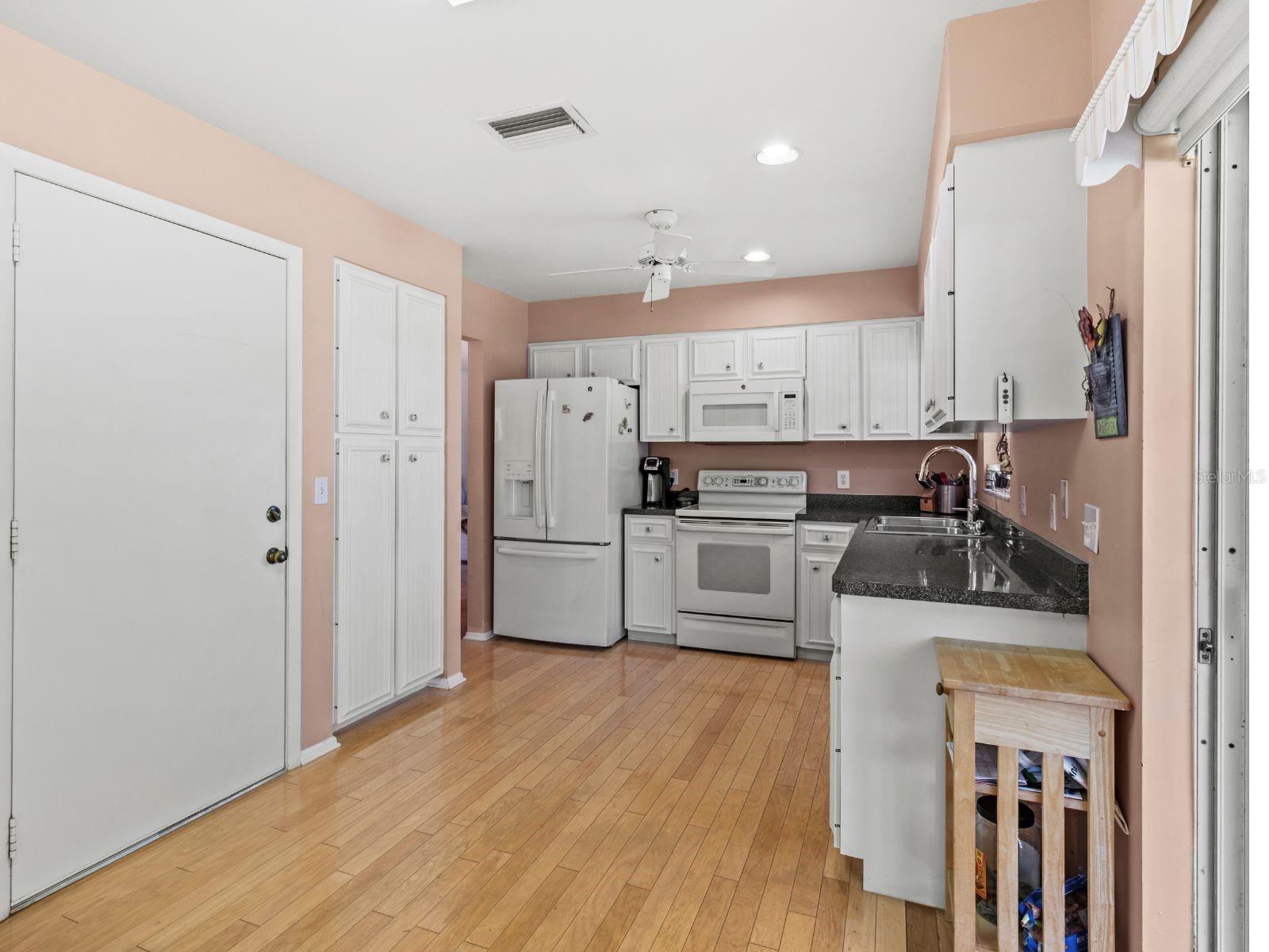 Image 20 of 46 For 5704 34th Court W