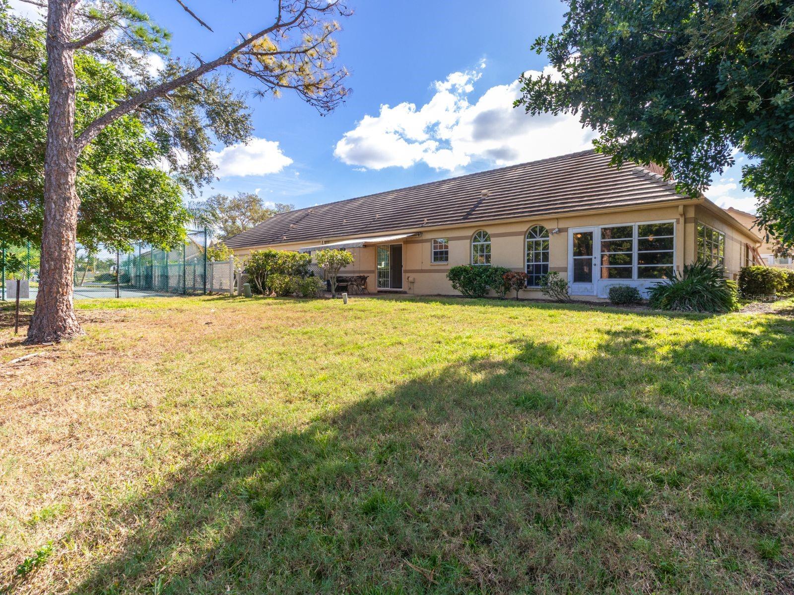 Image 37 of 46 For 5704 34th Court W