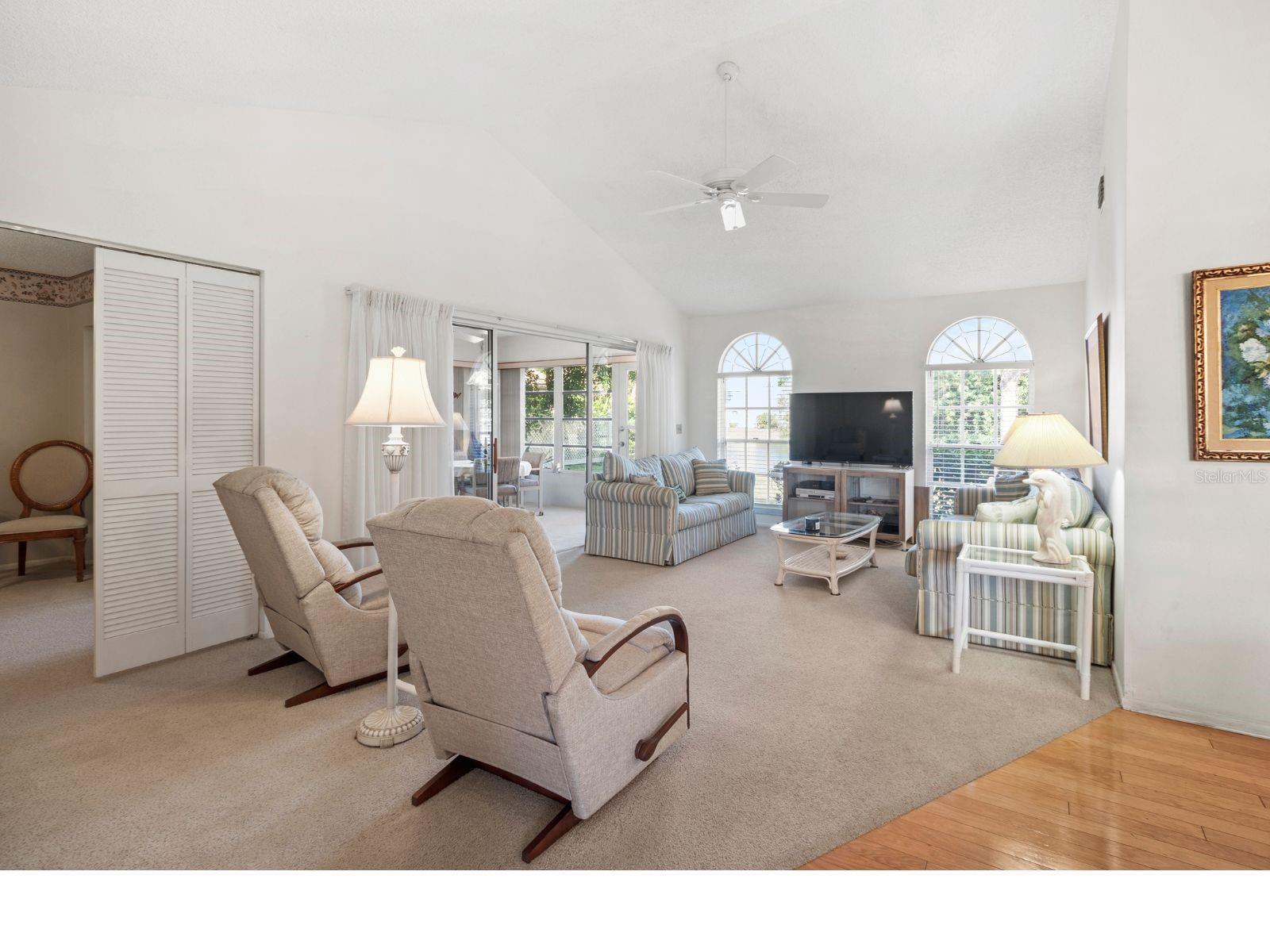 Image 6 of 46 For 5704 34th Court W