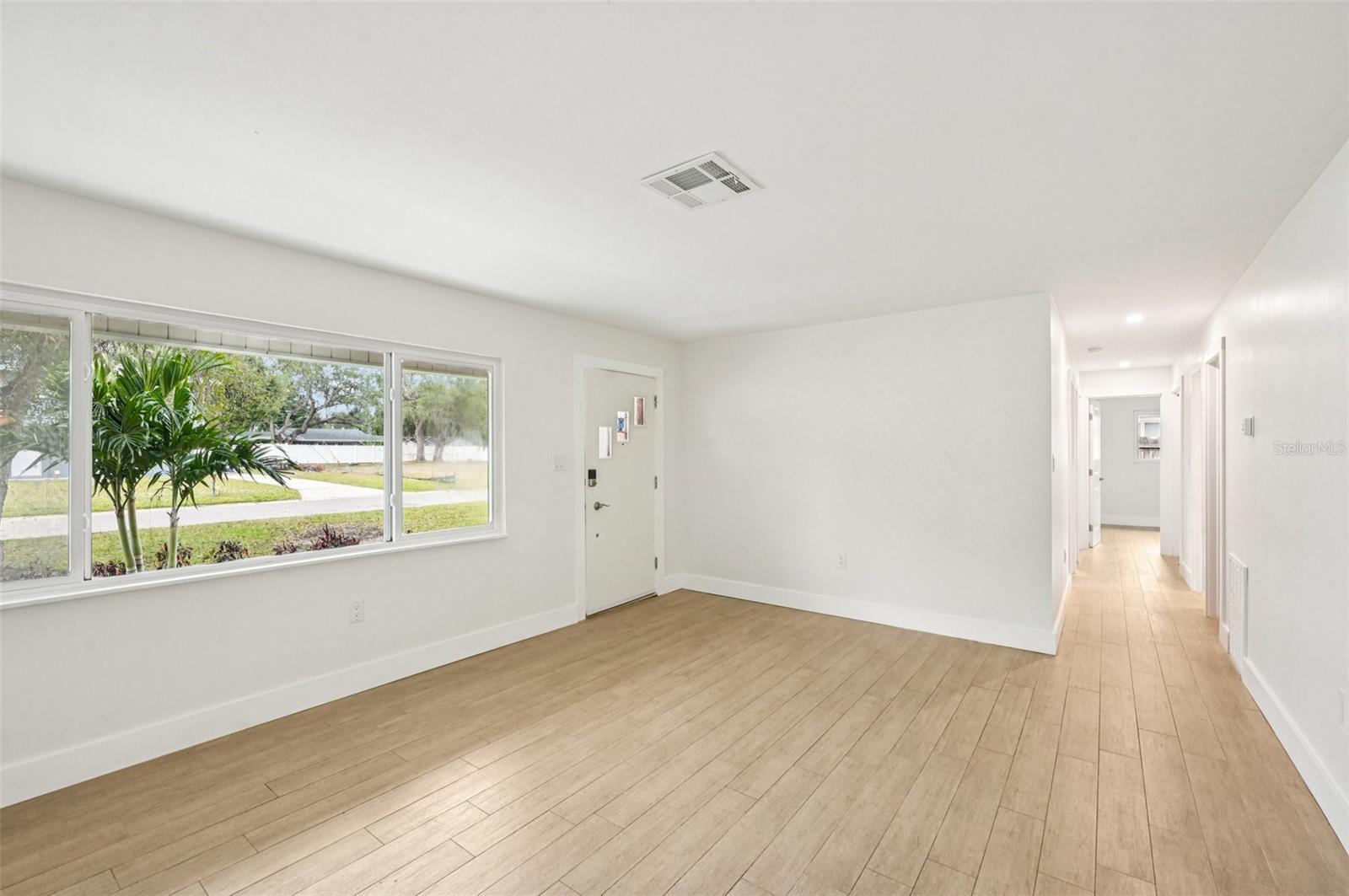 Image 6 of 32 For 3182 Hatton Street