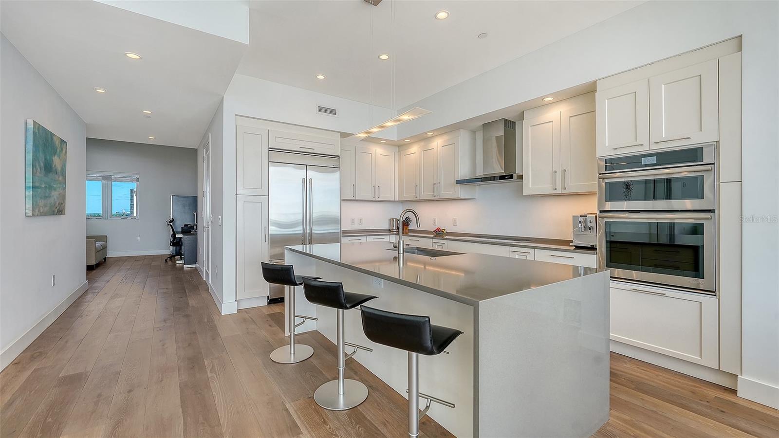 Image 12 of 66 For 1155 Gulfstream Avenue 1704