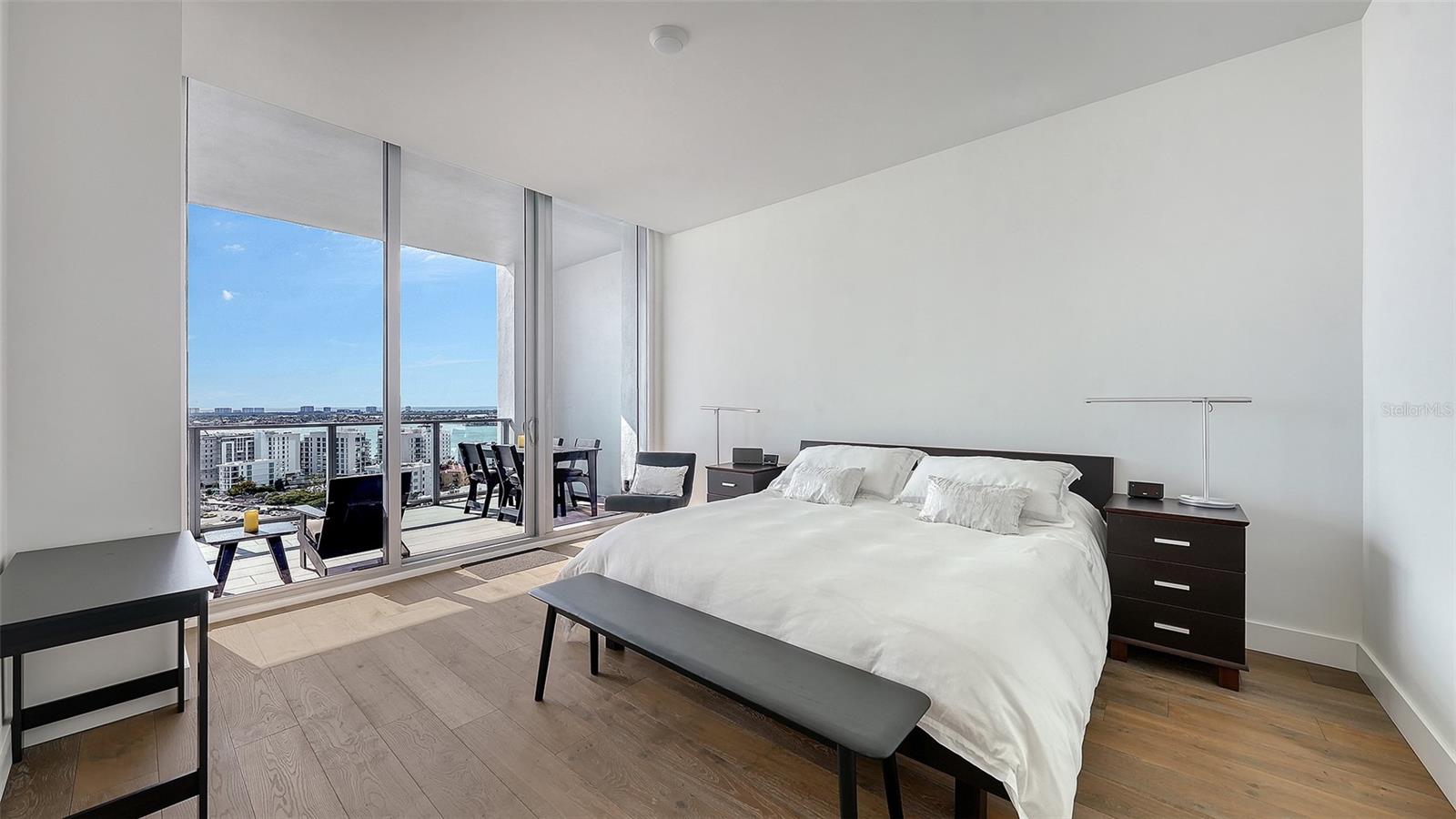 Image 25 of 66 For 1155 Gulfstream Avenue 1704