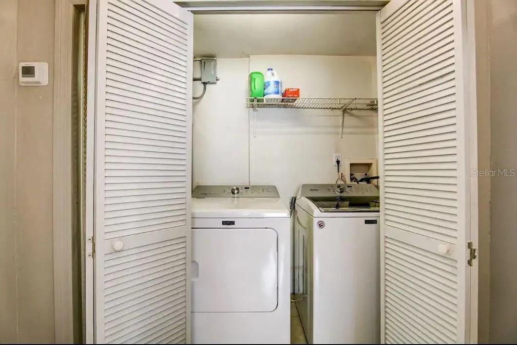 Image 18 of 18 For 1002 Vine Avenue