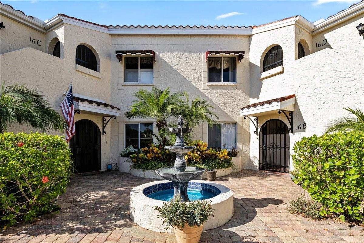 Details for 6101 34th Street W 16a, BRADENTON, FL 34210