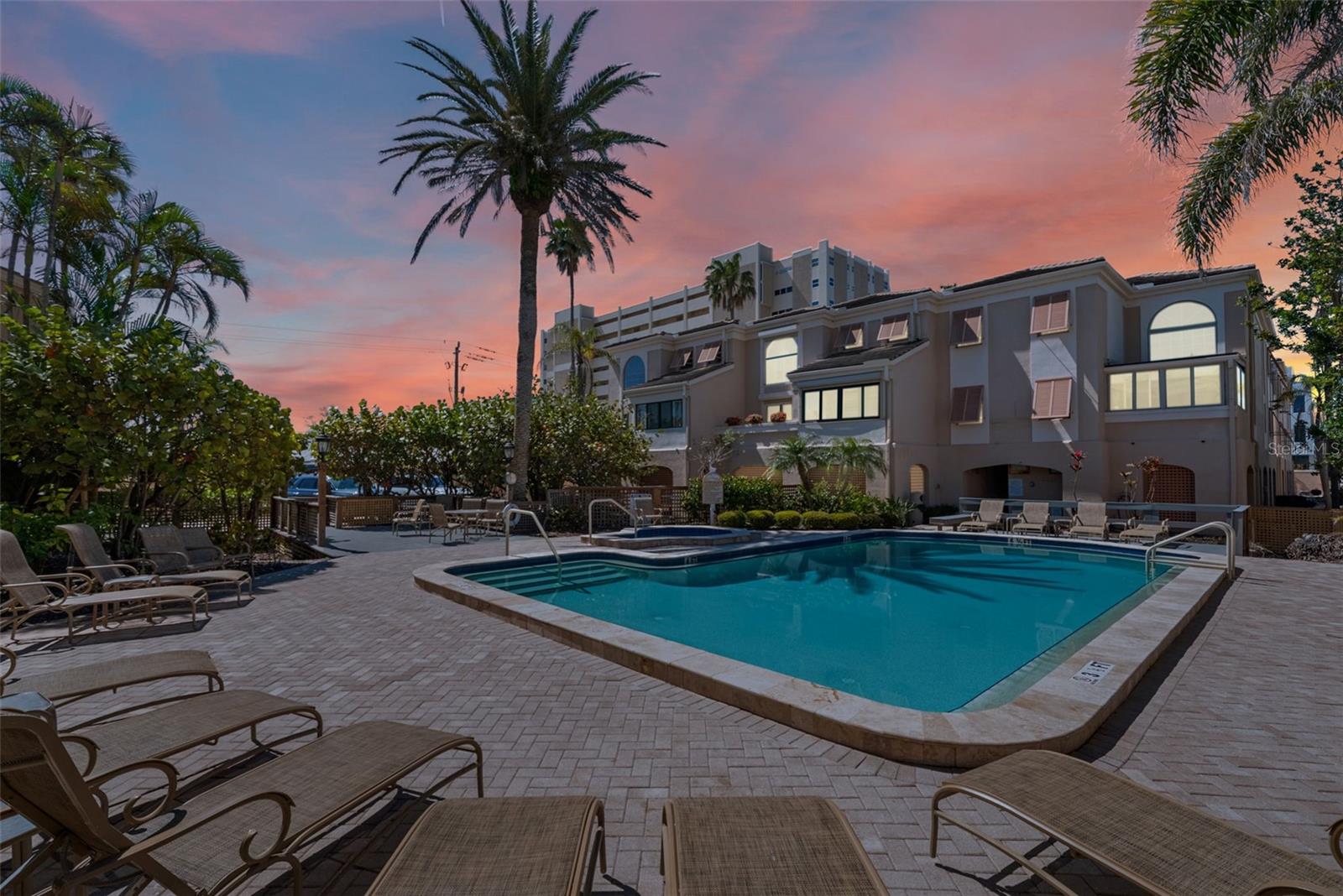 Image 33 of 45 For 1163 Coquille Street 207