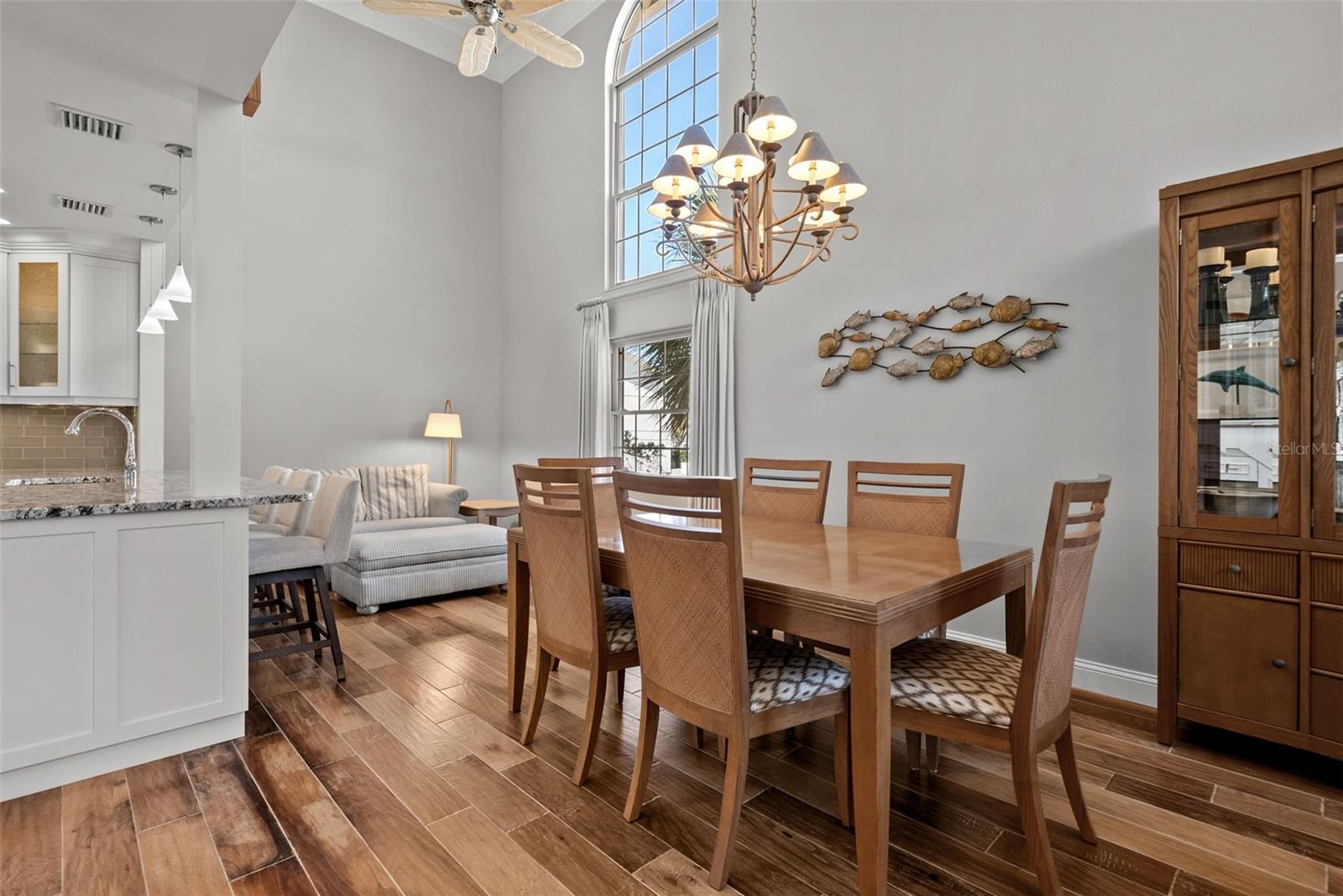 Image 5 of 45 For 1163 Coquille Street 207