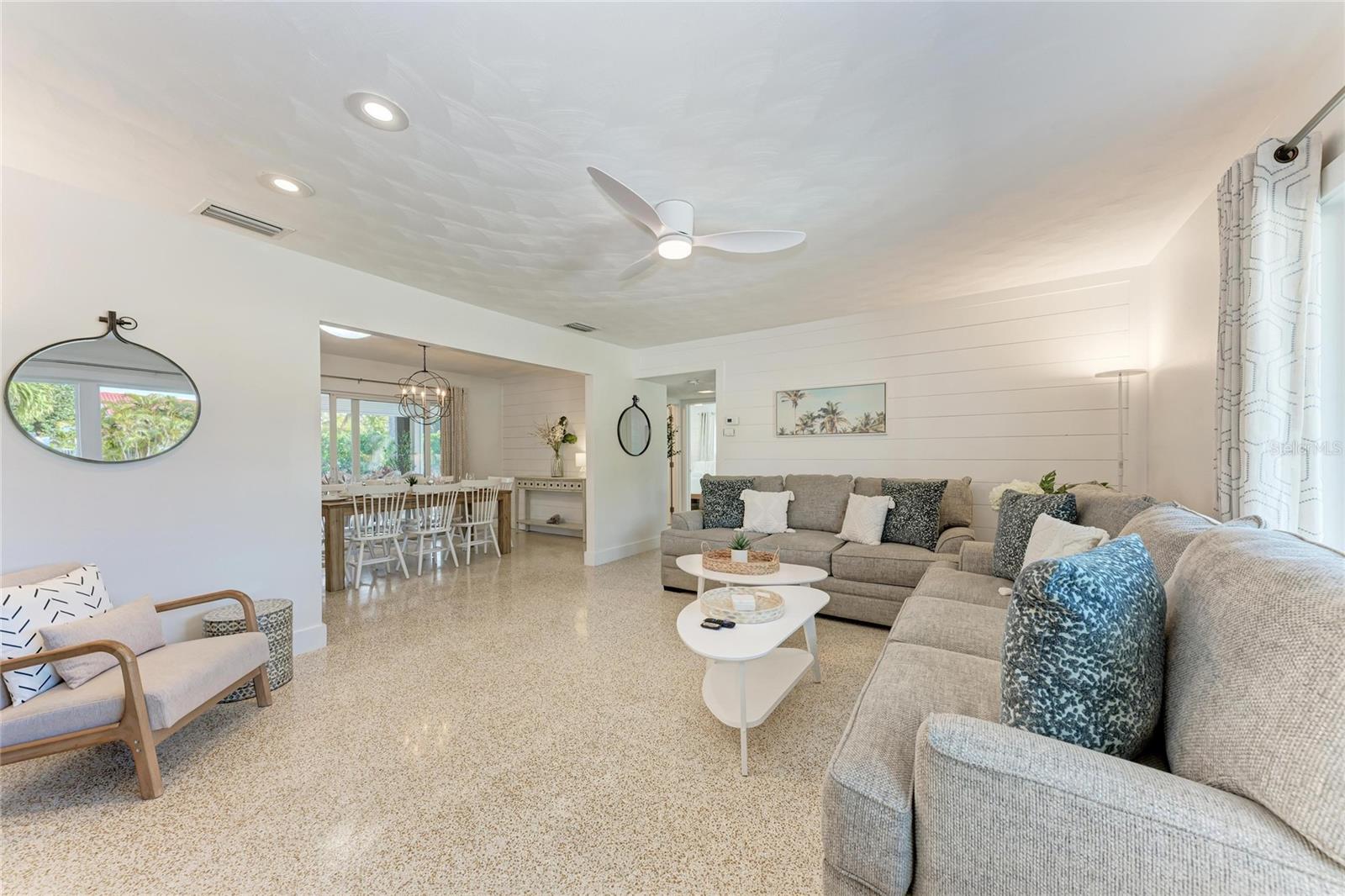 Image 14 of 54 For 150 Crescent Drive