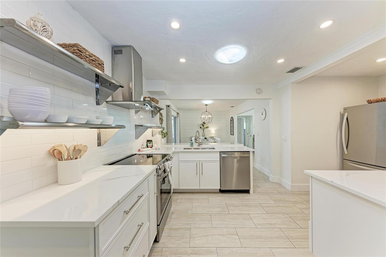 Image 21 of 54 For 150 Crescent Drive