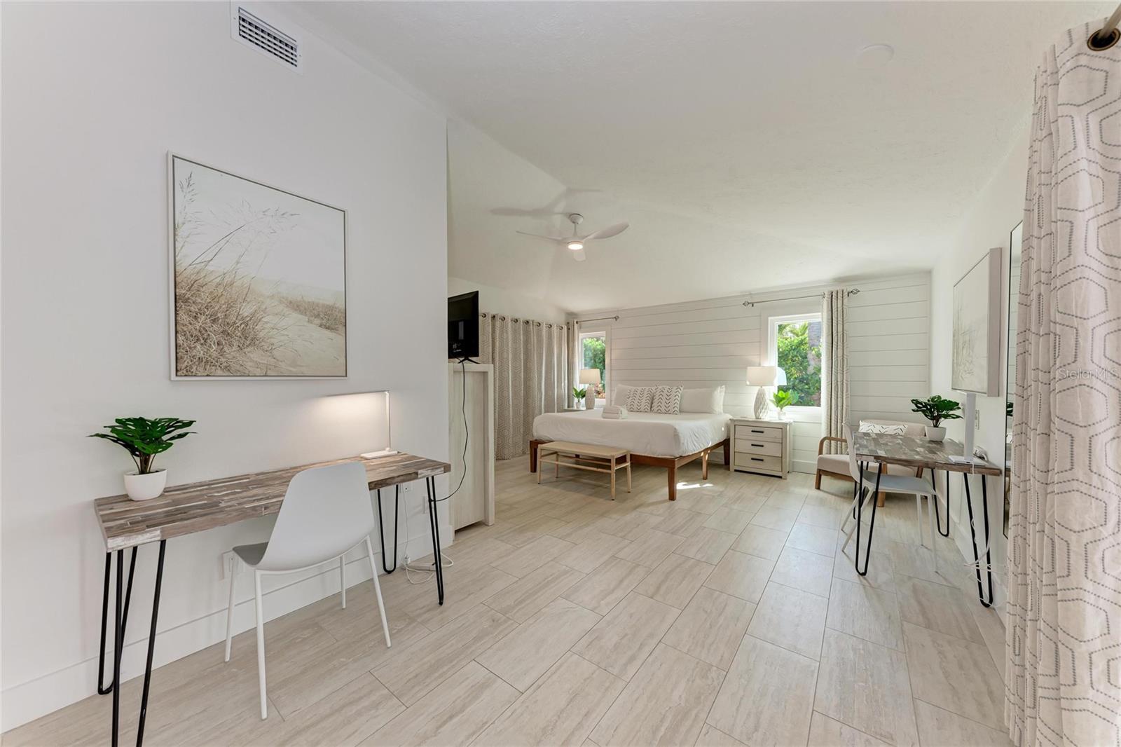 Image 26 of 54 For 150 Crescent Drive