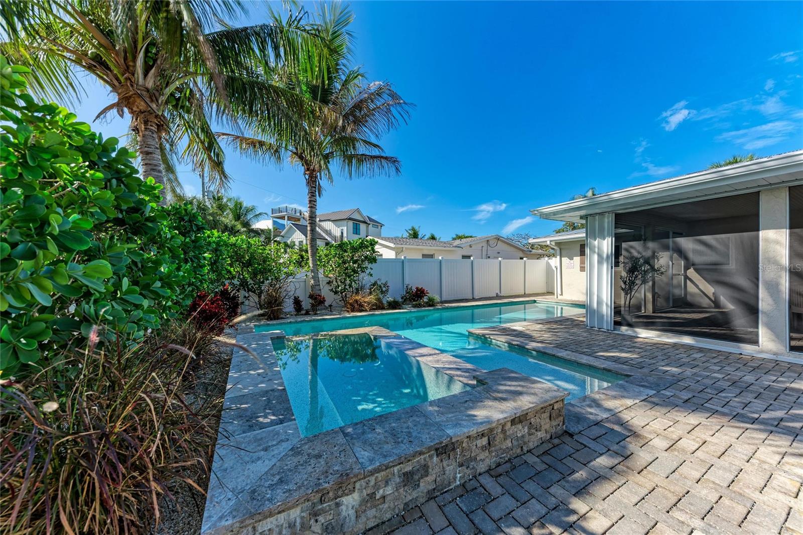 Image 47 of 54 For 150 Crescent Drive