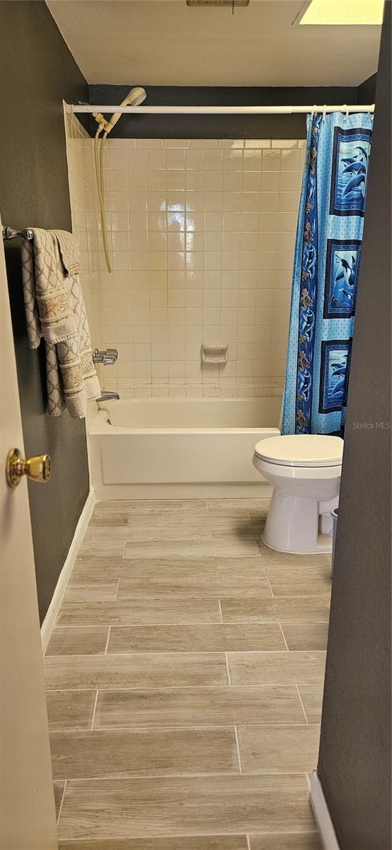 Image 19 of 39 For 6326 7th Avenue W 6326