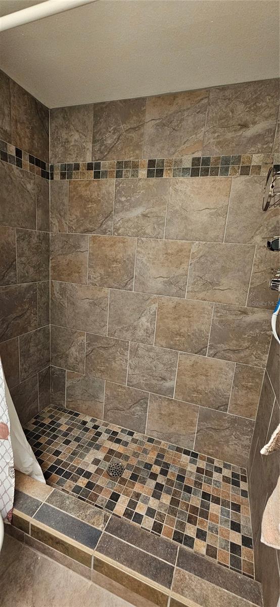 Image 25 of 39 For 6326 7th Avenue W 6326