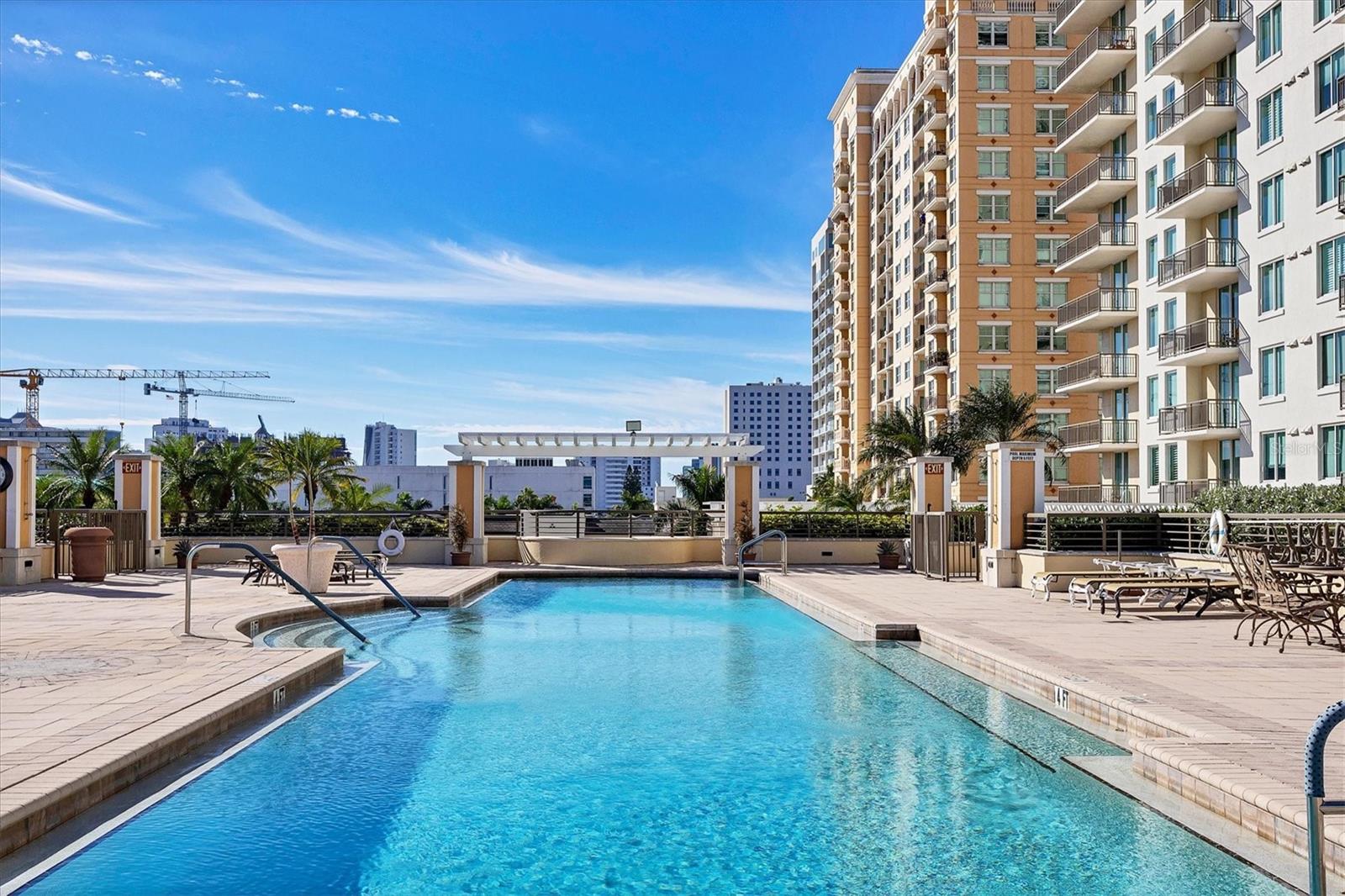 Image 37 of 51 For 800 Tamiami Trail 307