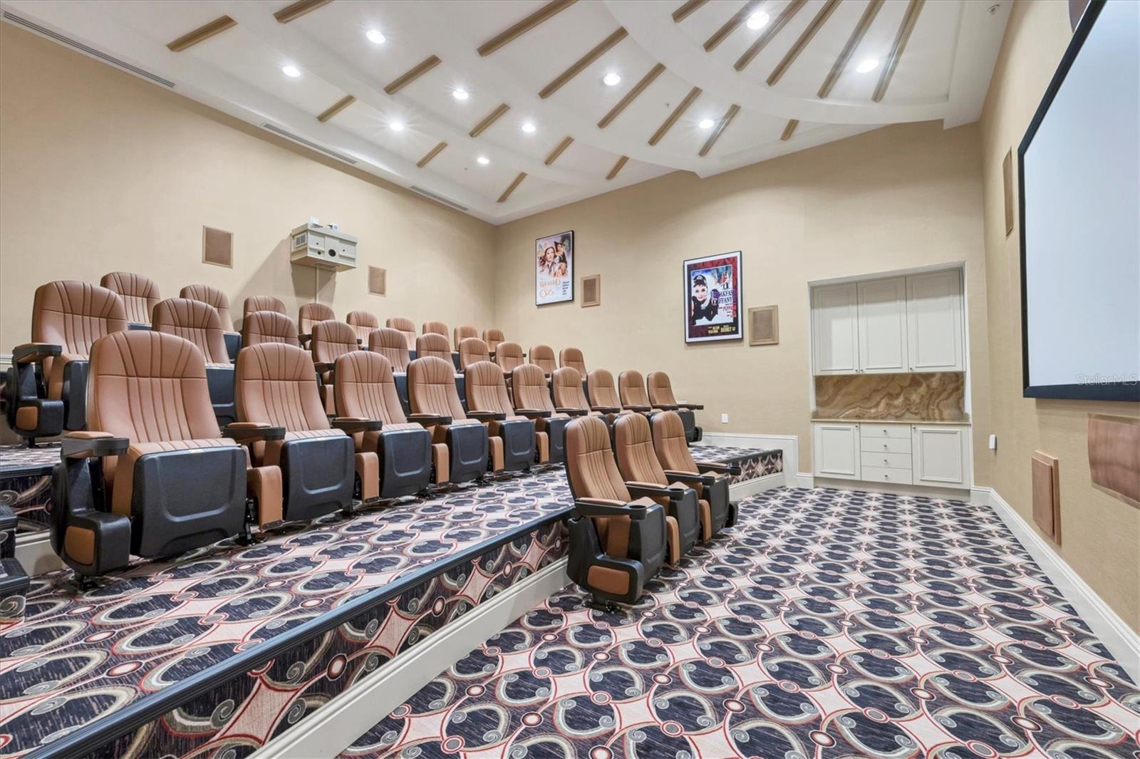 Image 47 of 51 For 800 Tamiami Trail 307